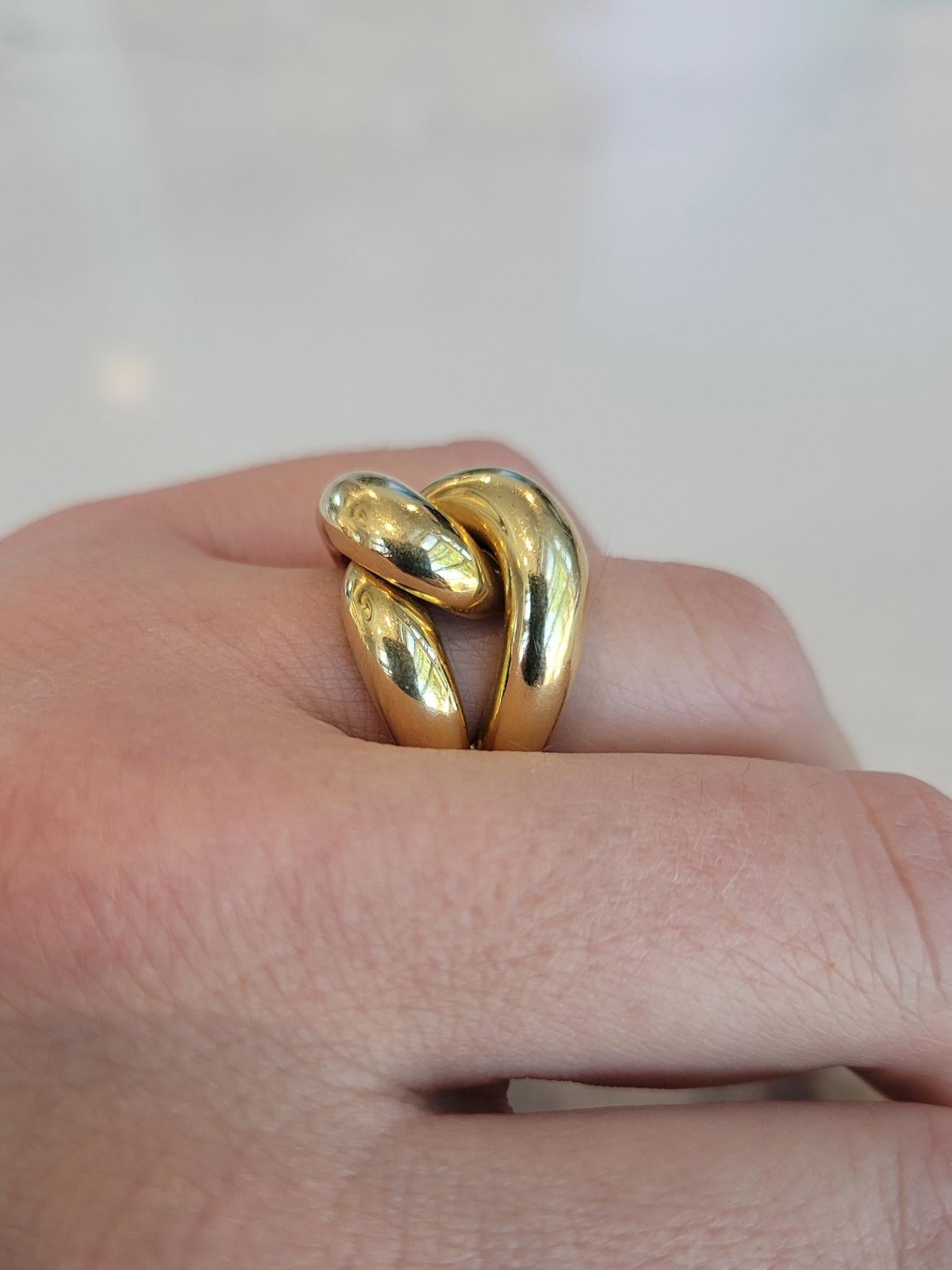 Roberto Coin 18 Karat Gelbgold Vintage Knotenring (Moderne) im Angebot