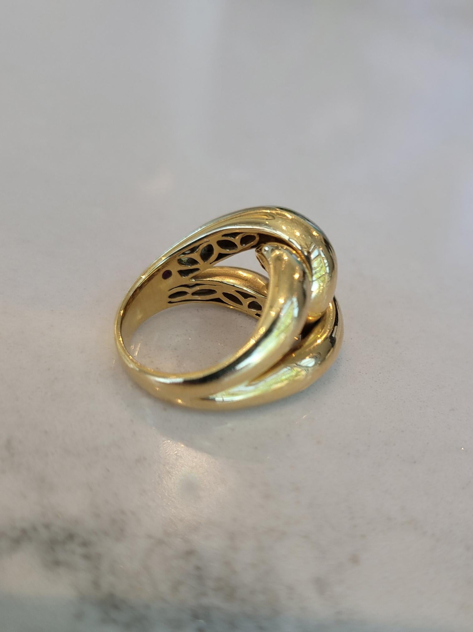 Roberto Coin 18 Karat Gelbgold Vintage Knotenring für Damen oder Herren im Angebot