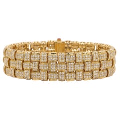 Roberto Coin 18K Yellow Gold Wide Diamond Woven Link Bracelet 7 Carats VS2