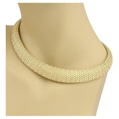 Roberto Coin Halskette aus gewebter Seide mit abgestuften Kragen, 18 Karat Gelbgold 