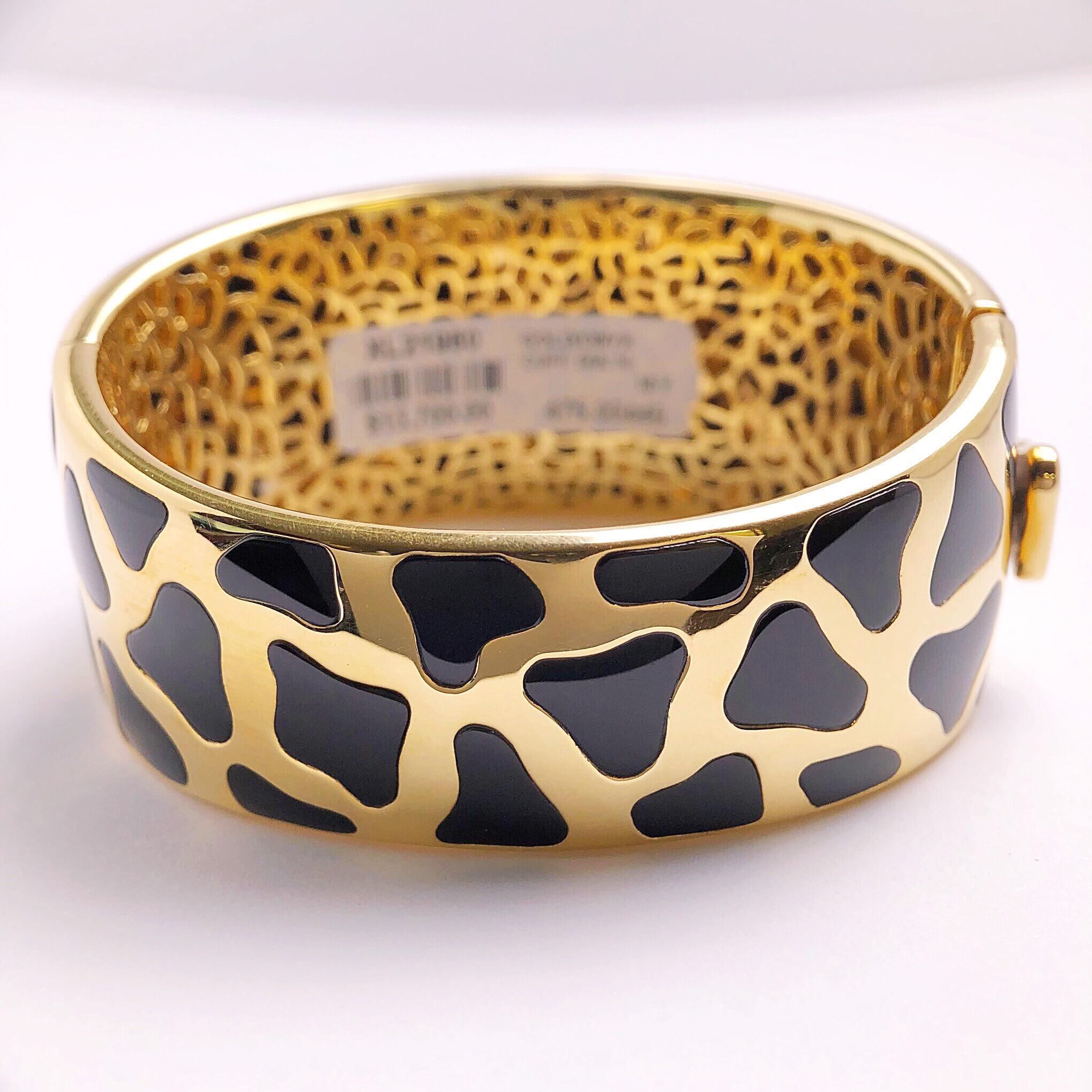 Roberto Coin 18 Karat Gold and 94.88 Carat Onyx Giraffe Wide Bangle Bracelet In New Condition In New York, NY