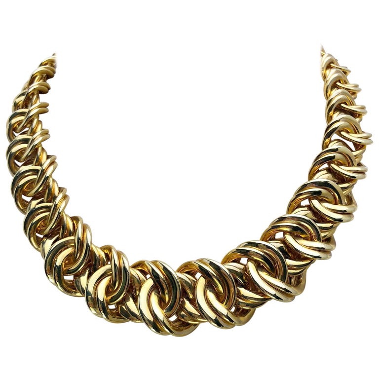 Roberto Coin 1990s 18 Karat Yellow Gold Double Knot Chain Link Necklace ...