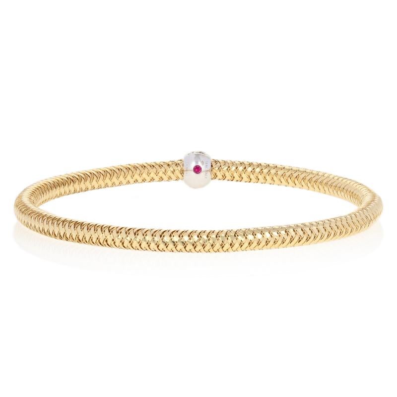 Originally retailing for $2300, this chic designer bracelet is being offered here for a much more wallet-friendly price!

Brand: Roberto Coin
Collection: Primavera

Country of Origin: Italy
Metal Content: Guaranteed 18k Gold as stamped (yellow and