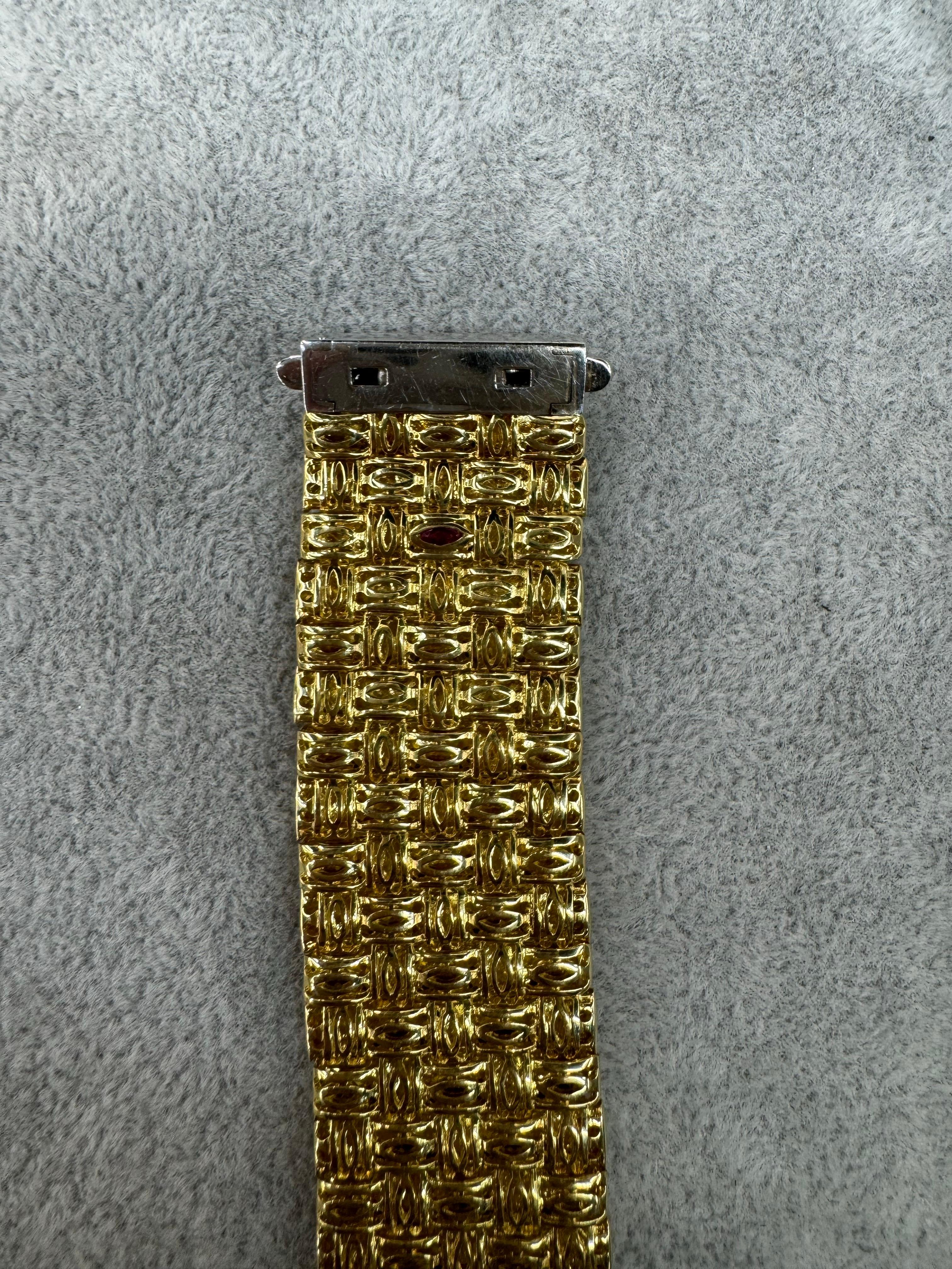 The Row 5 Row Appassionata Bracelet Or jaune 18 carats 94.4 Grammes 7.25