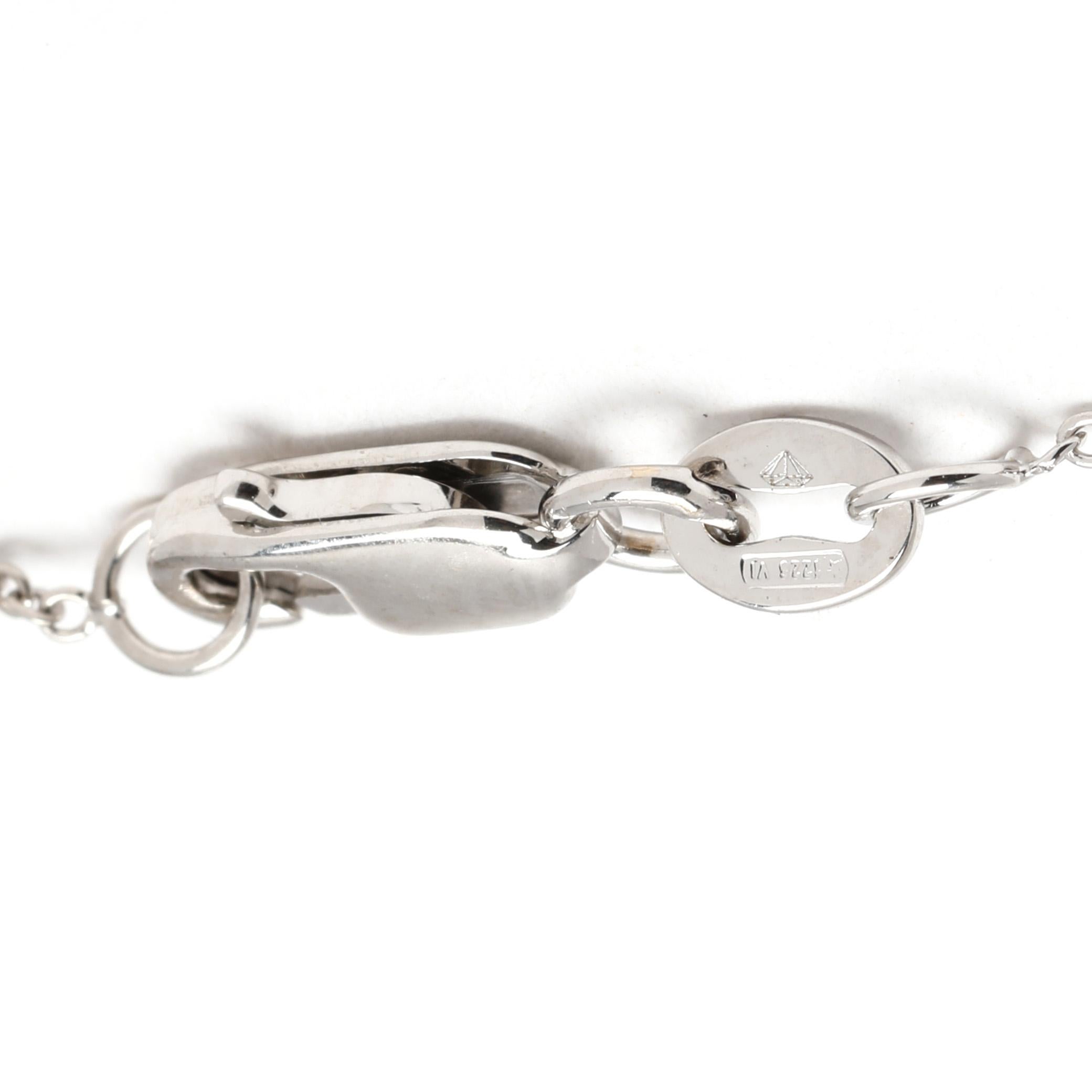 Taglio rotondo Roberto Coin - Collana con ciondolo a forma di palma con diamante da .54ctw, oro bianco 18k, 18 In in vendita