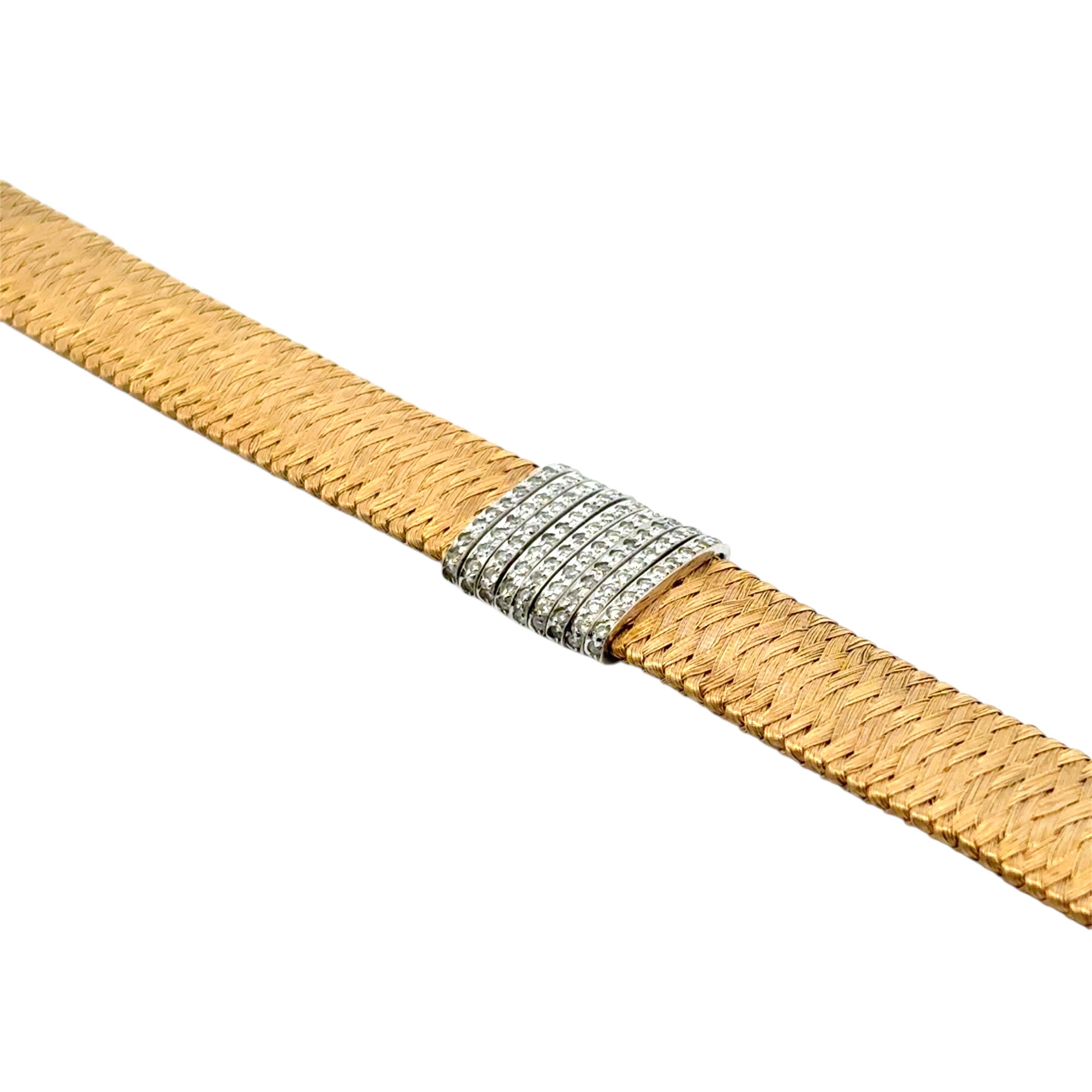 Roberto Coin Pulsera de oro amarillo y blanco de 18 quilates con tejido de seda y 9 filas de diamantes en venta 8