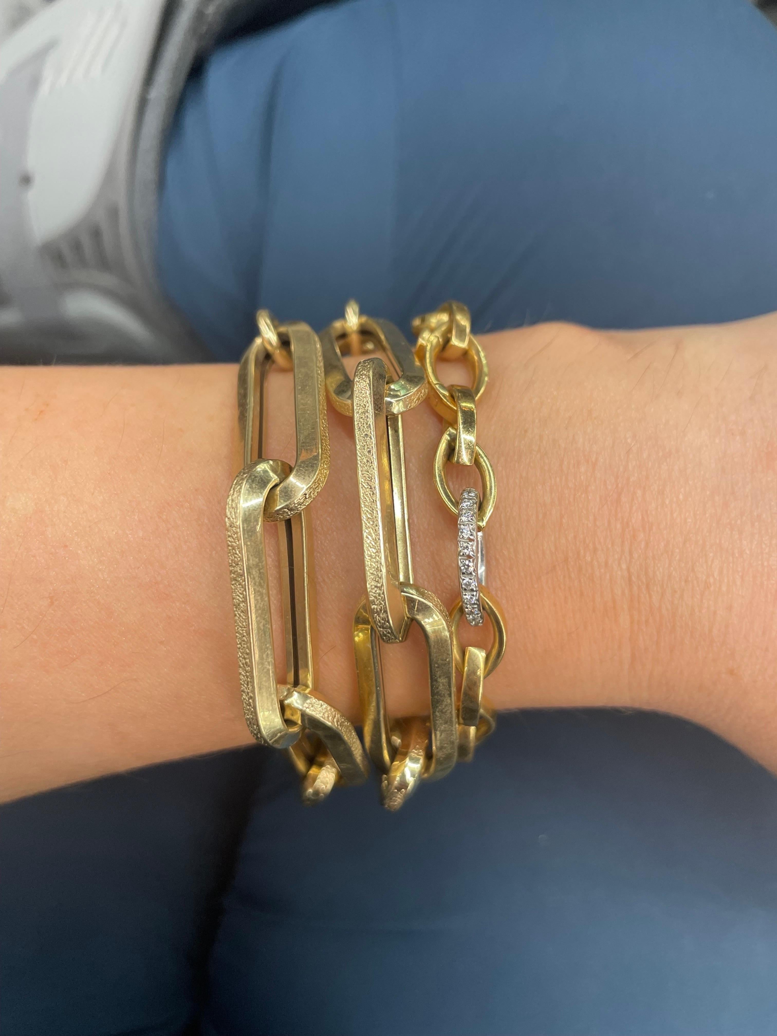 Roberto Coin Almond Diamond Link Bracelet 18 Karat Yellow Gold 16.8 Grams 6