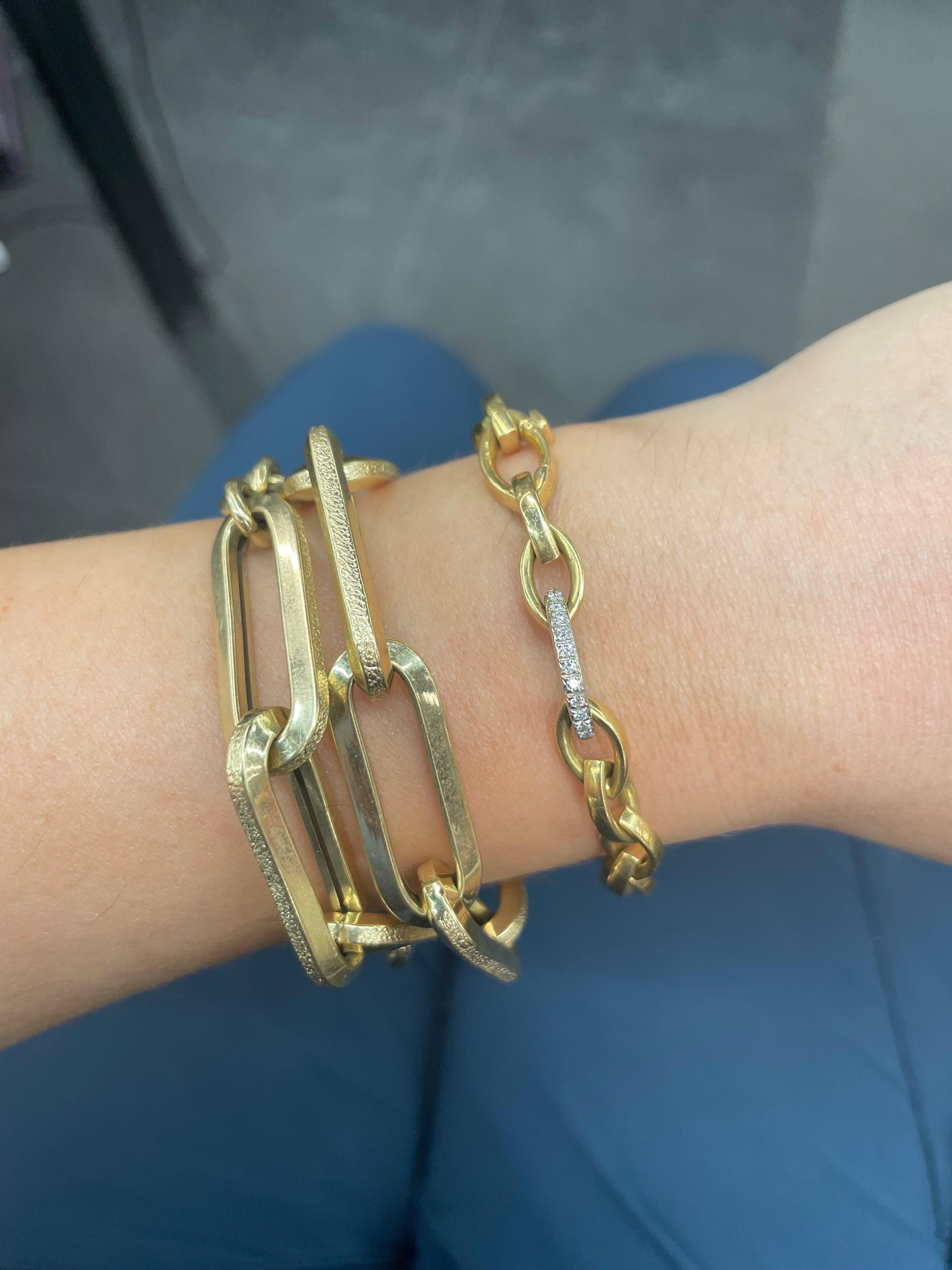 Contemporary Roberto Coin Almond Diamond Link Bracelet 18 Karat Yellow Gold 16.8 Grams