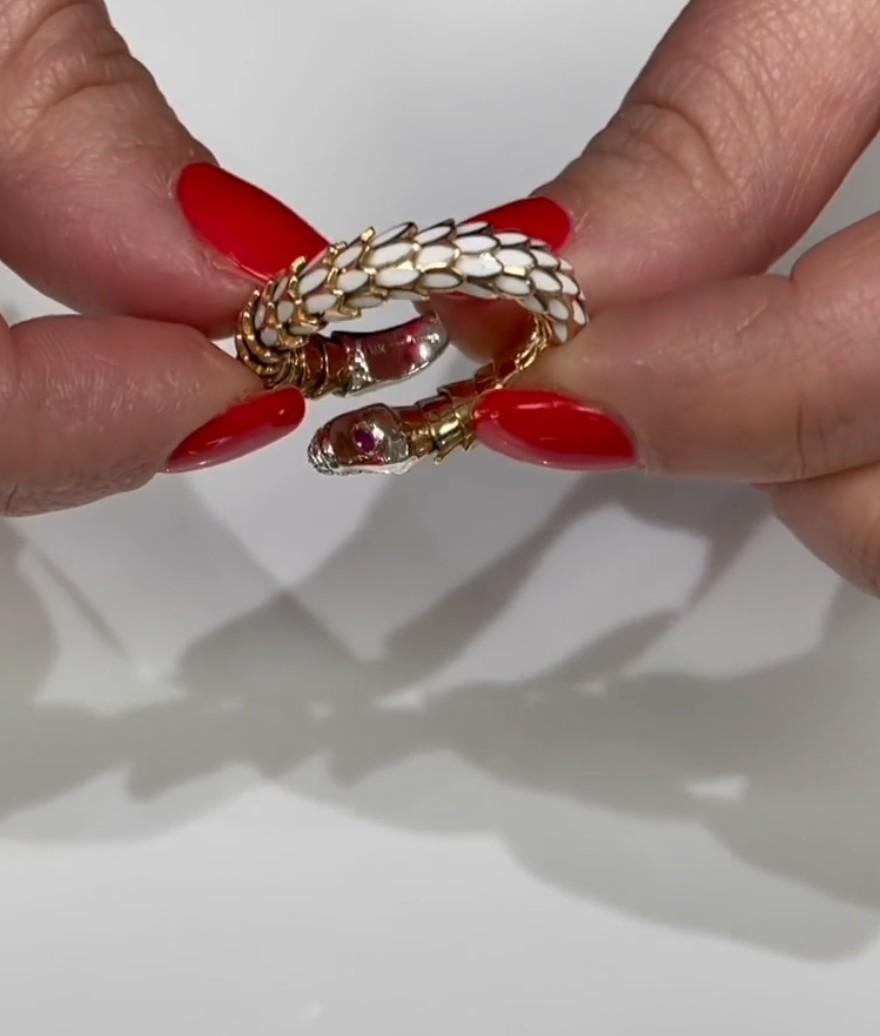 Roberto Coin Animalier - Anello a squama in oro 18 carati con smalto bianco e diamanti in vendita 4