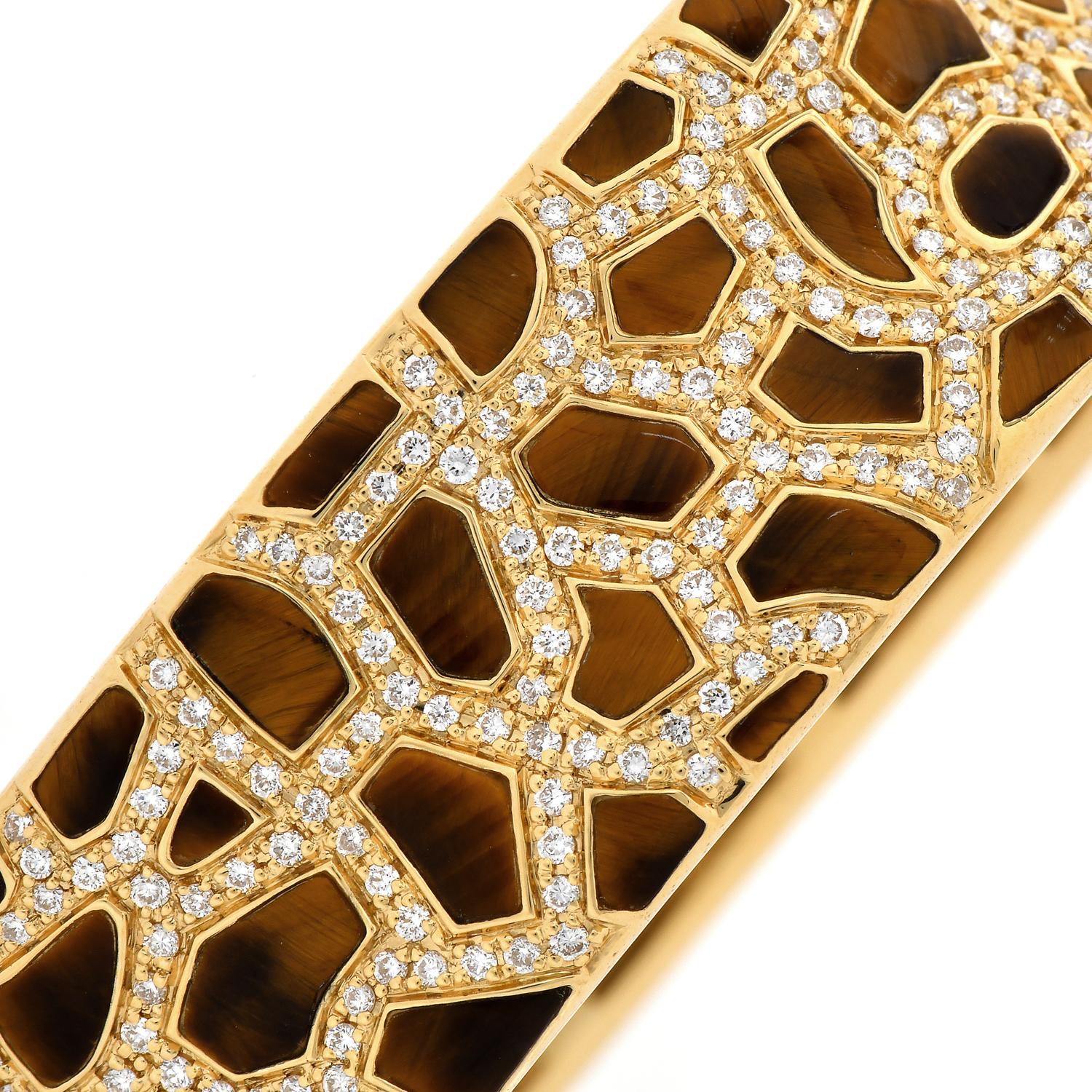 Round Cut Roberto Coin Animalier Giraffe Diamond Tiger's Eye 18K Gold Bangle Bracelet For Sale