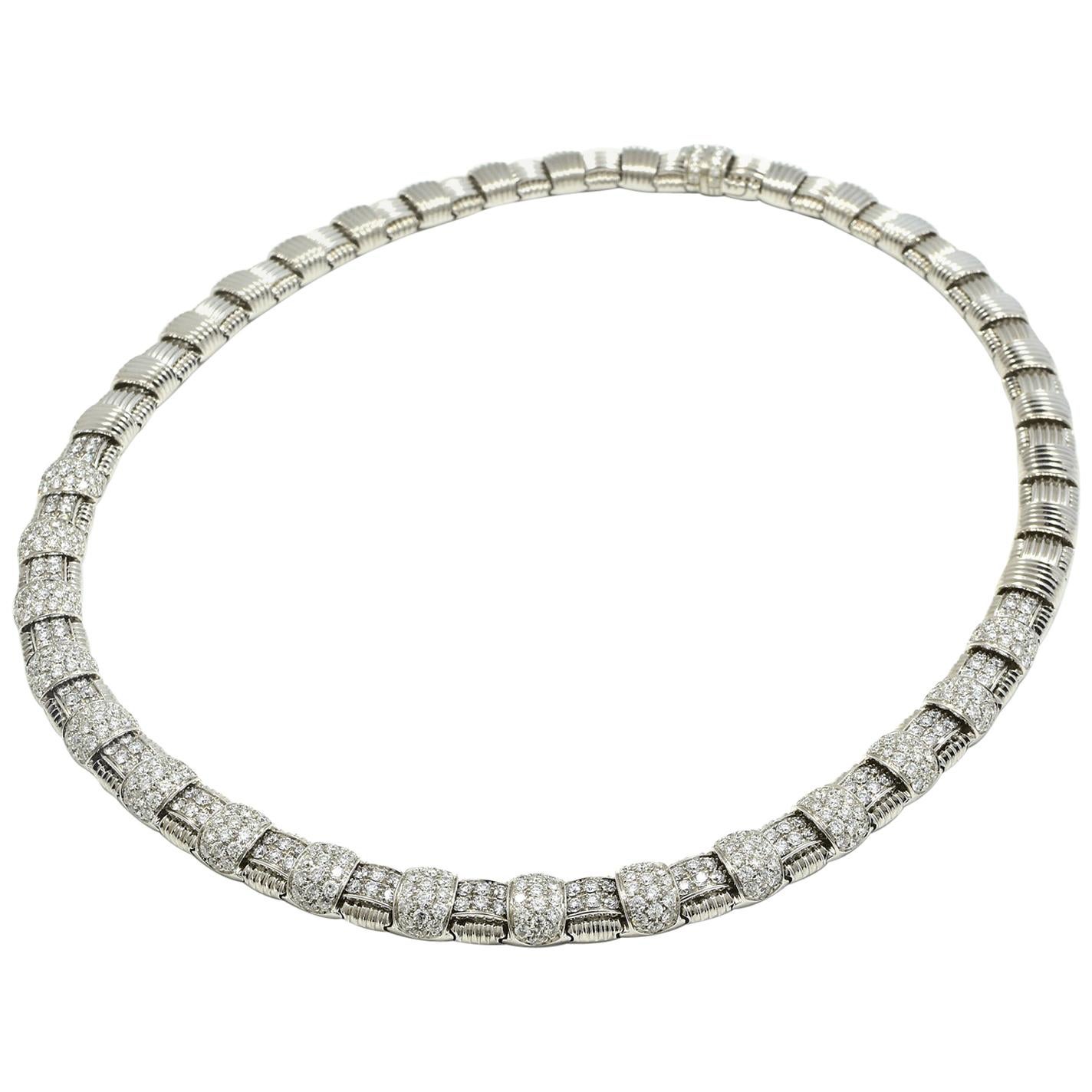 Roberto Coin Appassionata 18 Karat White Gold Diamond Necklace