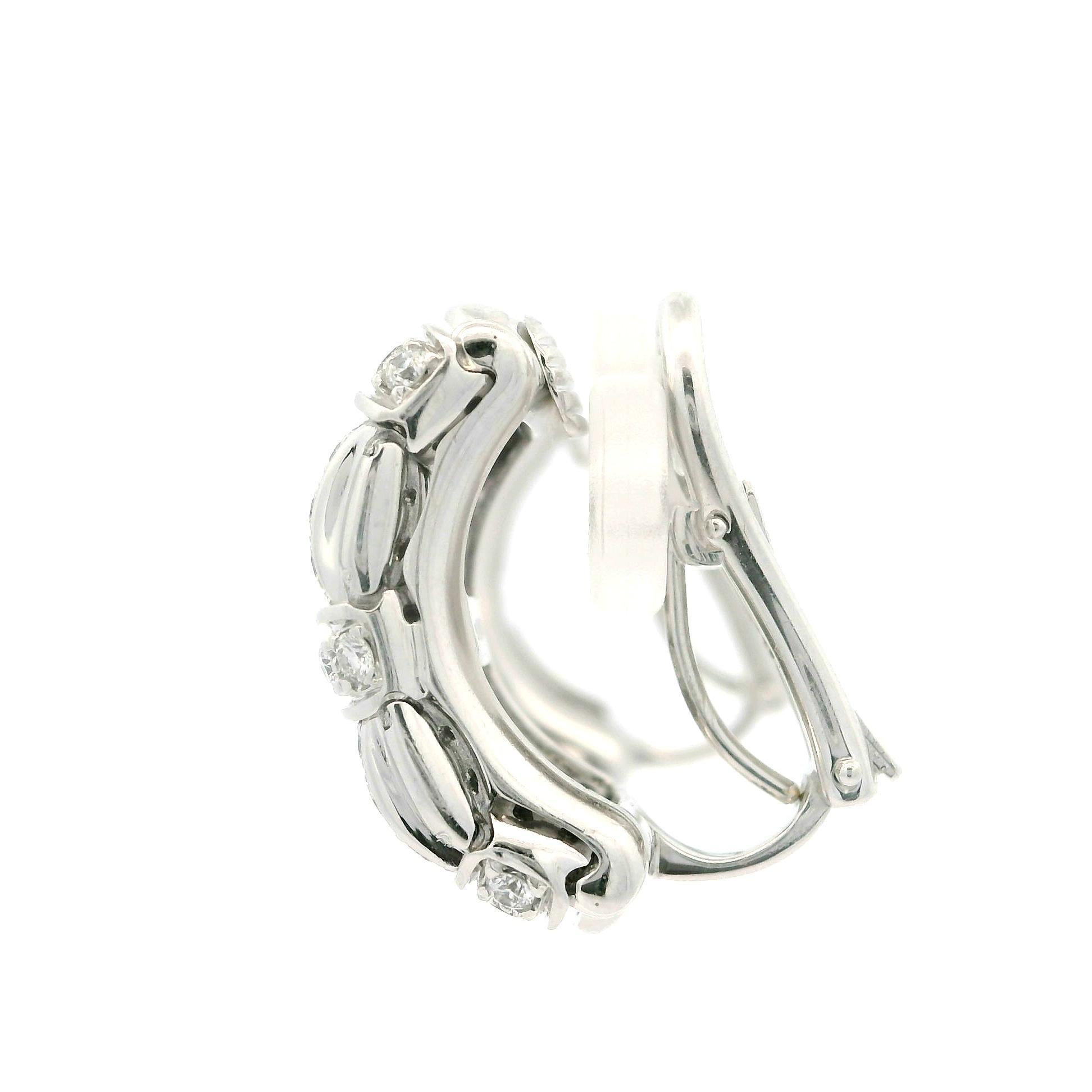 Roberto Coin Appassionata 18k White Gold 1.50ctw Diamond Weave Cuff Earrings For Sale 6