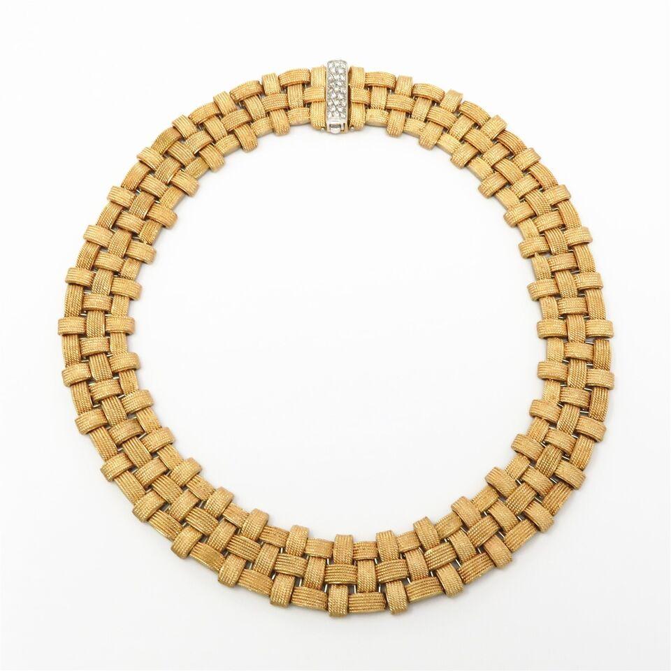 Modern Roberto Coin Appassionata Diamond 18k Yellow Gold Choker Necklace For Sale