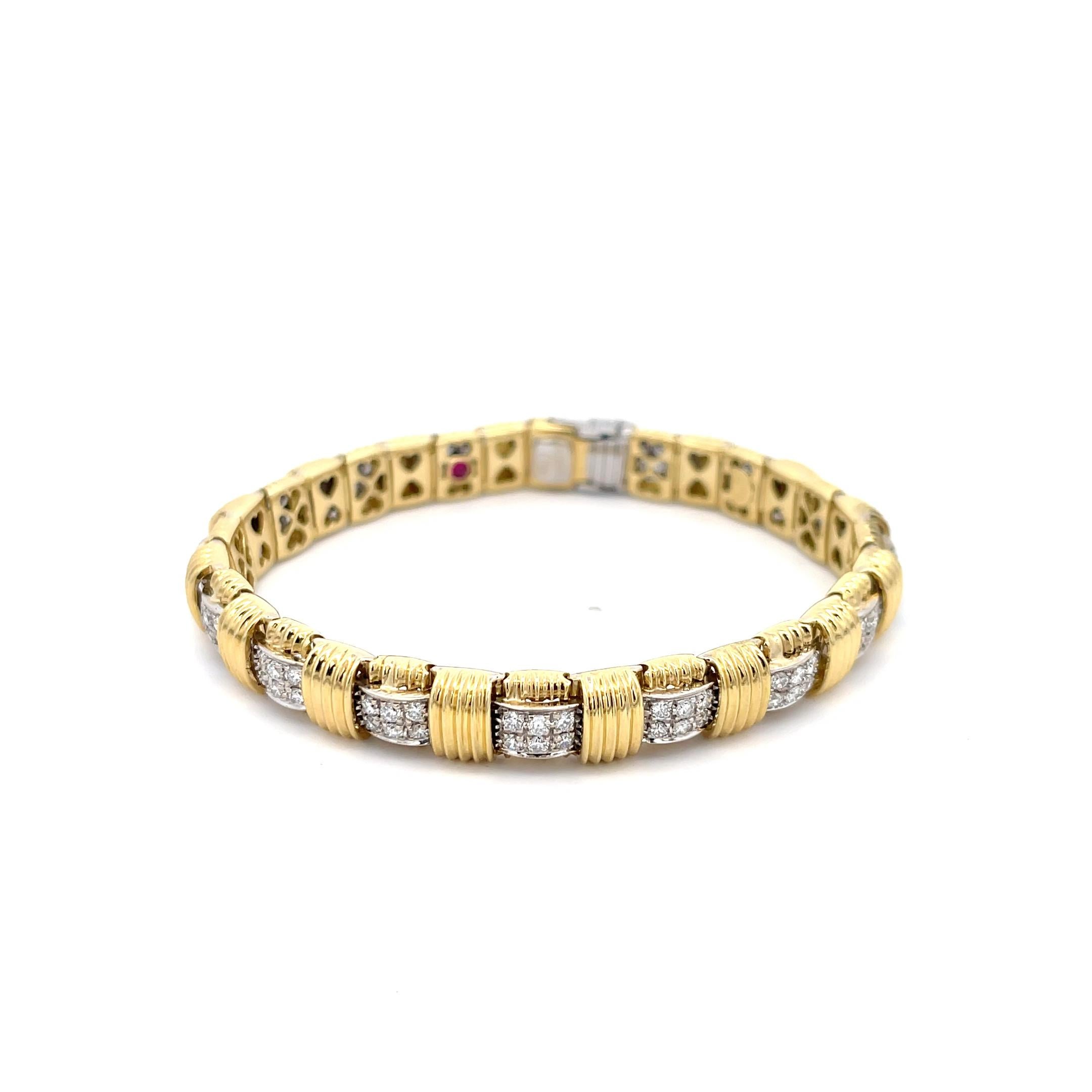 Roberto Coin Appassionata Diamond Bracelet 18K Yellow & White Gold In Excellent Condition In Dallas, TX
