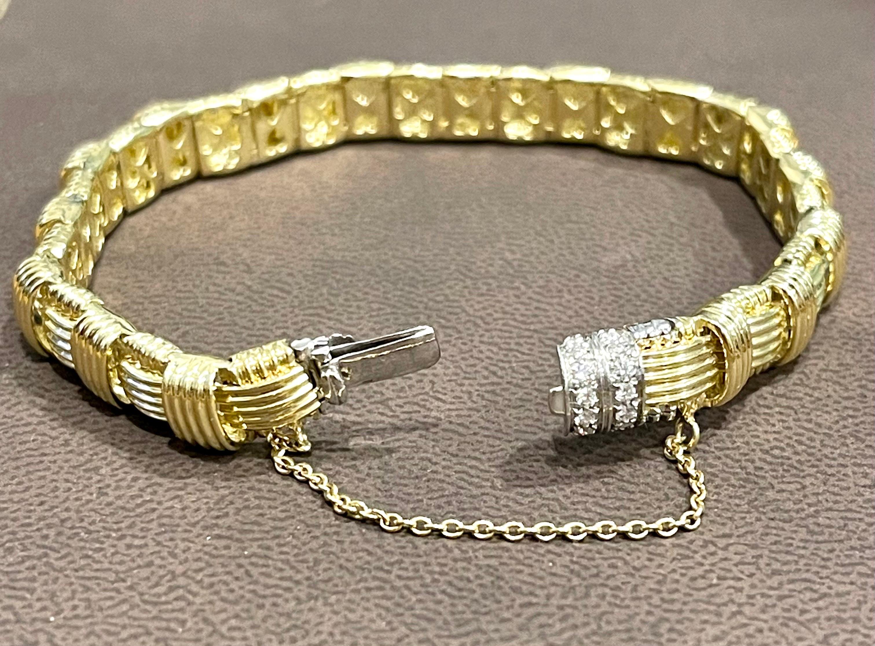 Round Cut Roberto Coin Appassionata Diamond Bracelet in 18 Karat Yellow Gold