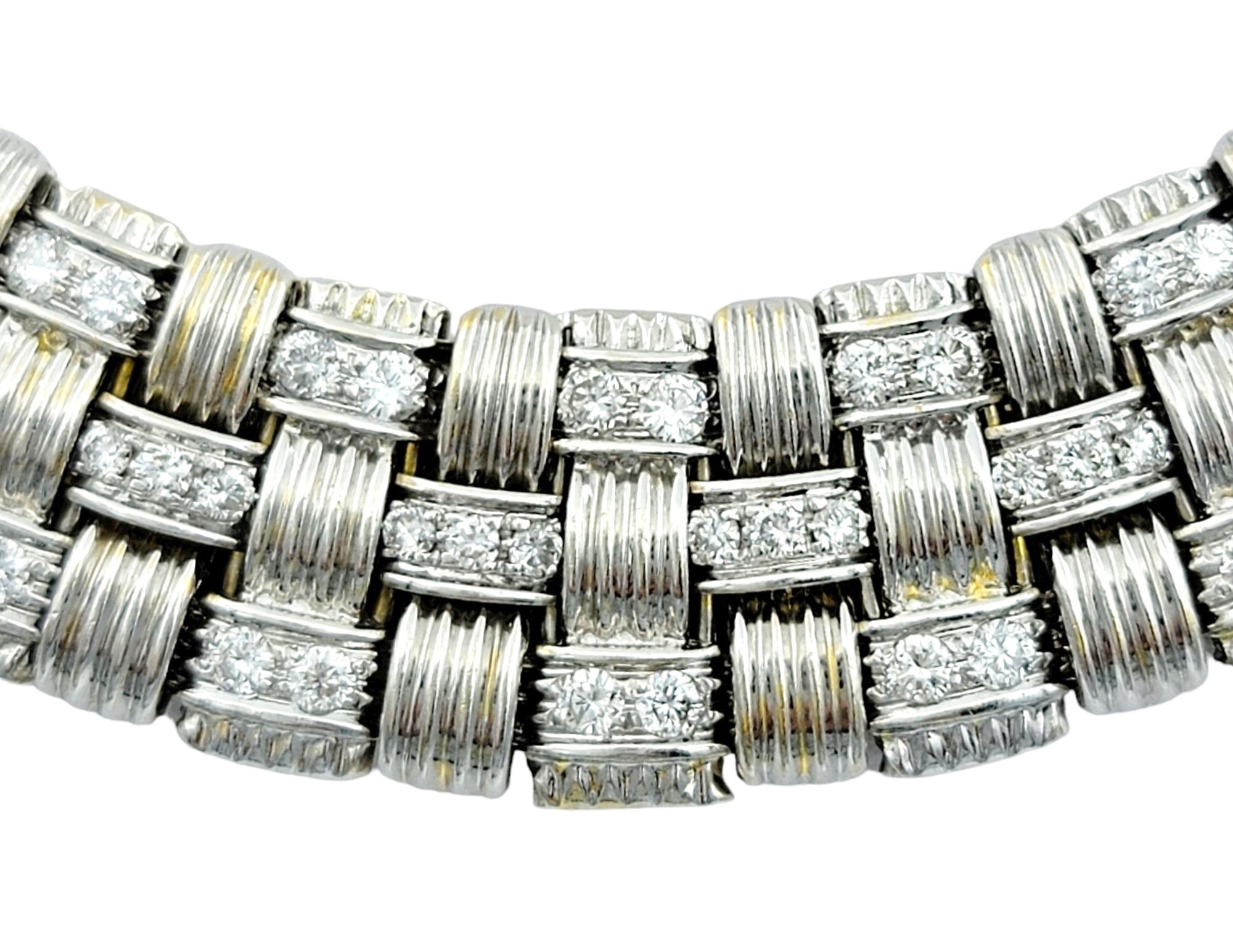 Contemporary Roberto Coin Appassionata Diamond Collar Necklace Set in 18 Karat White Gold  For Sale
