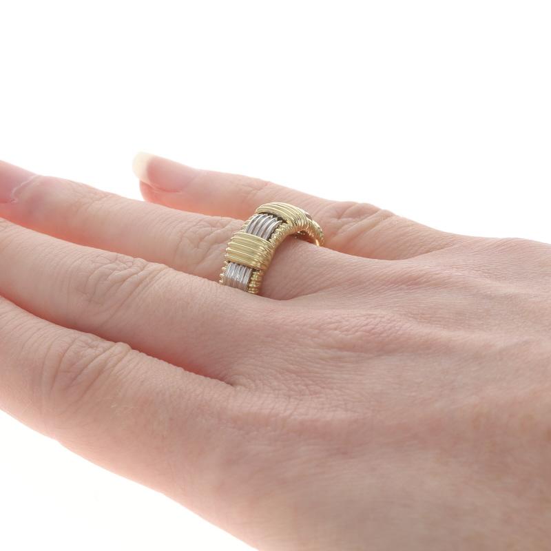 Roberto Coin Appassionata Woven Band - Yellow Gold 18k Statement Ring Size 6 For Sale 1