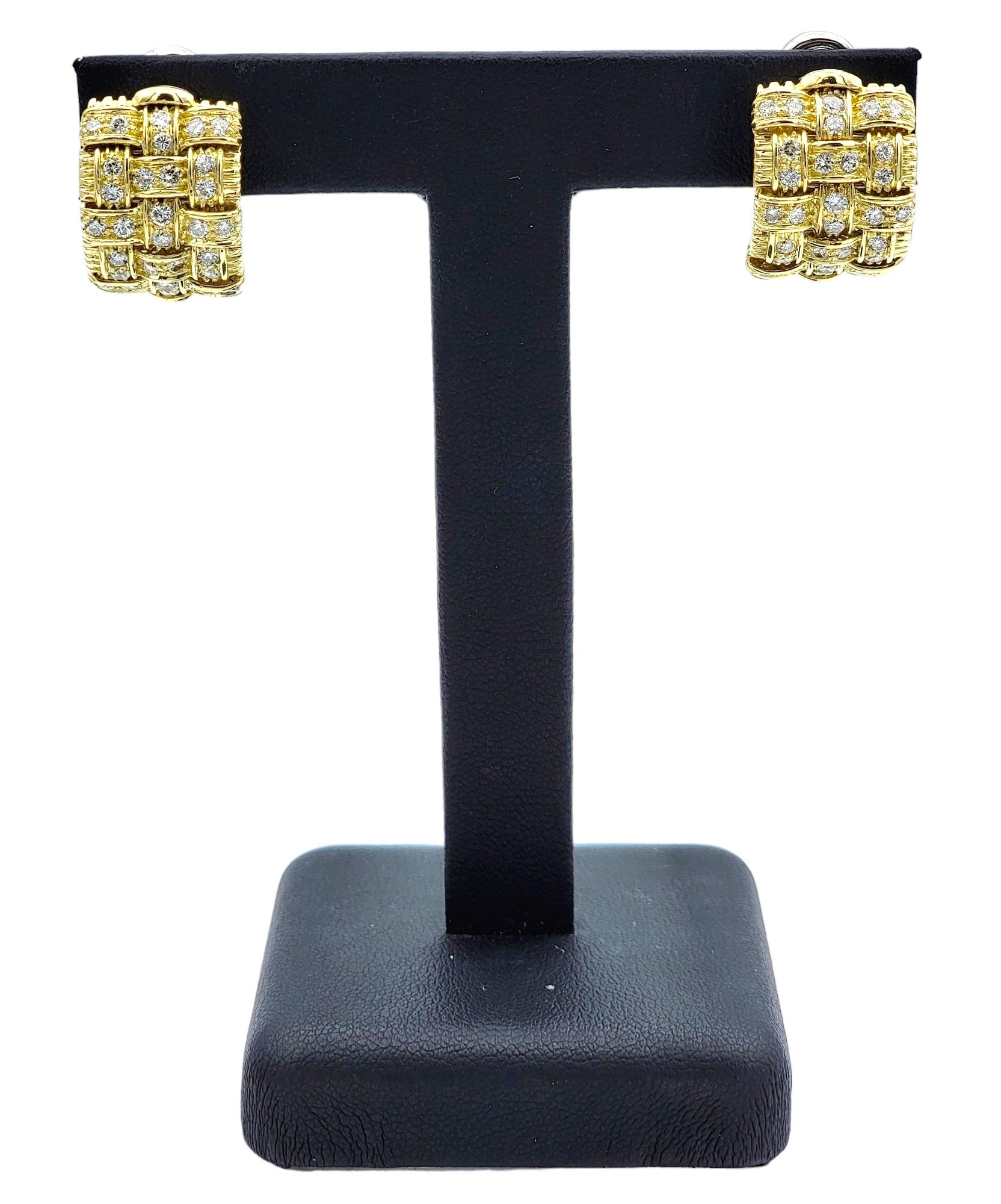 Roberto Coin Appassionata Woven Omega Back Earrings with Diamonds 18 Karat Gold For Sale 6