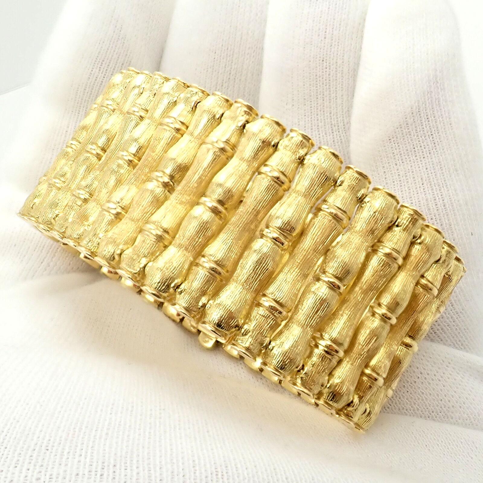 Roberto Coin Bracelet large en or jaune avec diamants et rubis en forme de bambou en vente 6