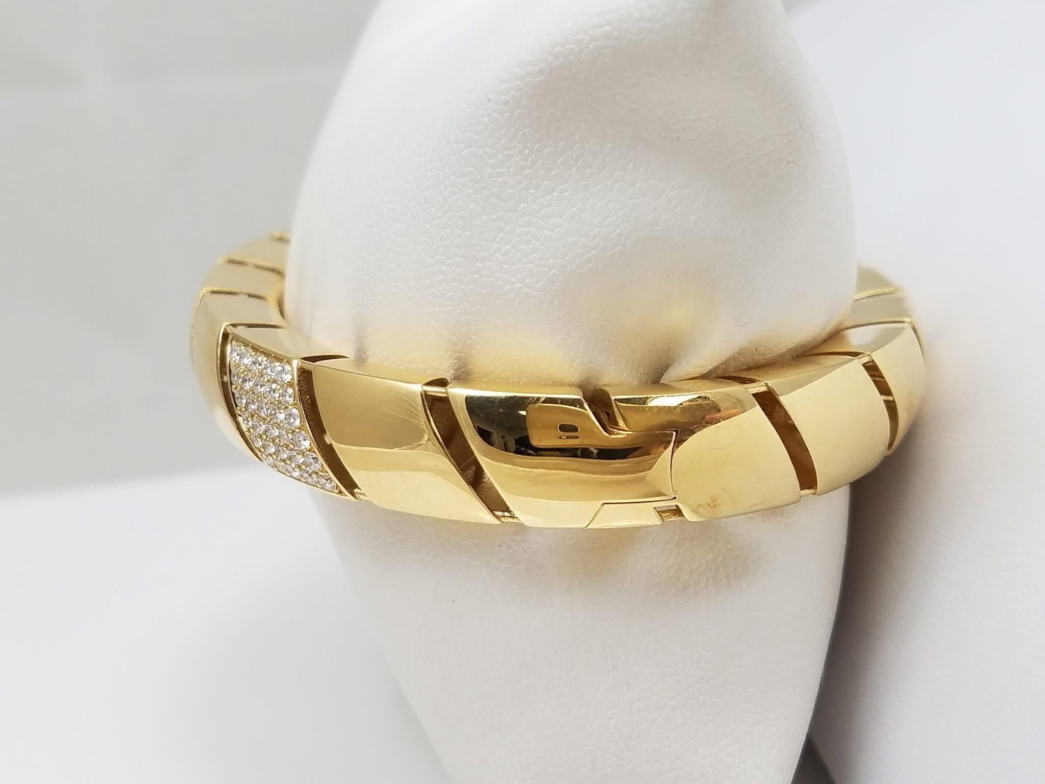 (Roberto Coin) Pulsera brazalete de diamantes en venta 2