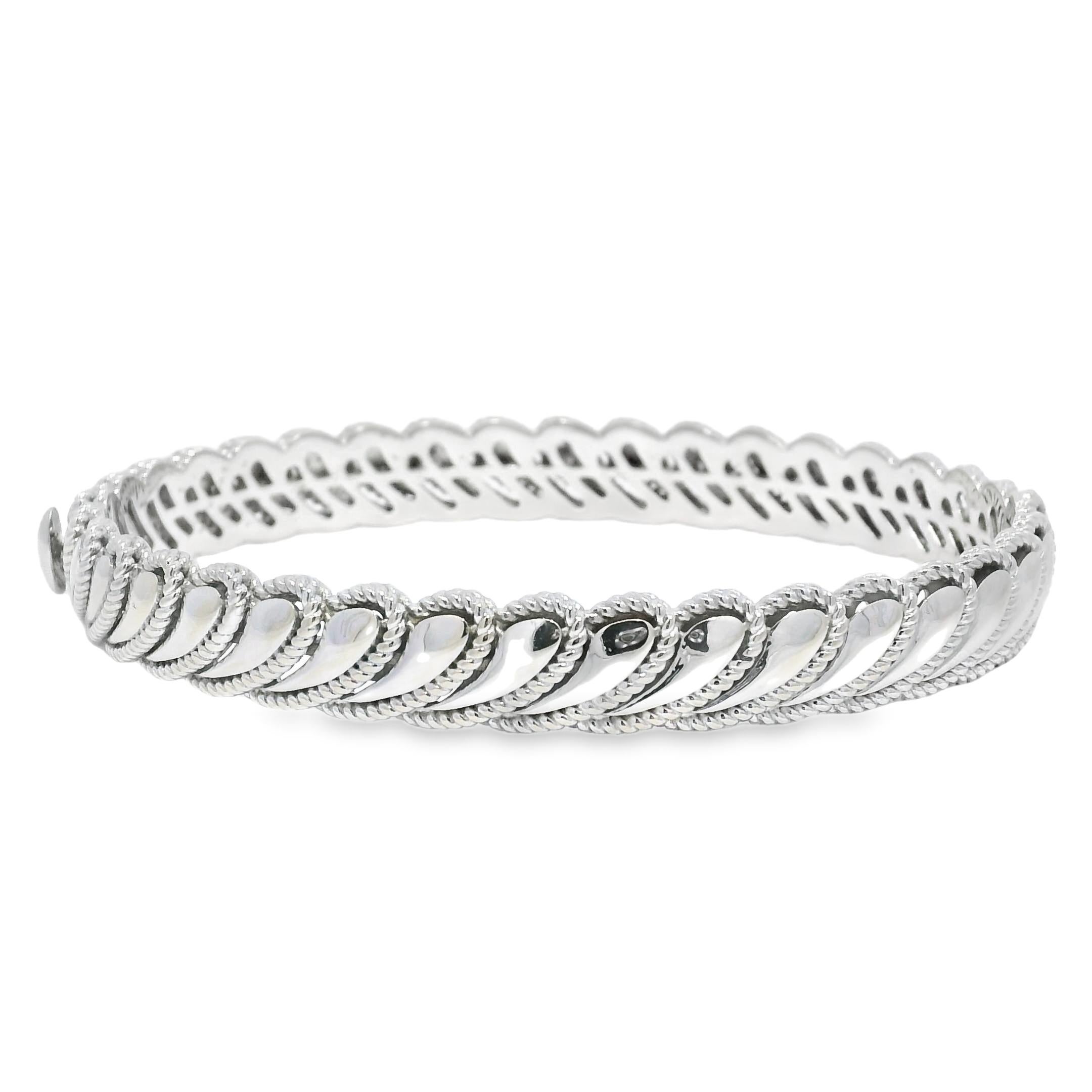 Roberto Coin Barocco Bracelet à charnière 18 carats avec diamant byzantin En stock en vente 1