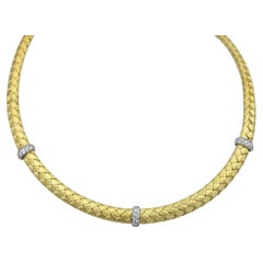 Roberto Coin Basketweave Choker Necklace with Diamonds in 18 Karat Yellow Gold