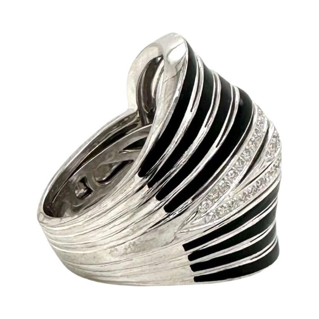 Women's Roberto Coin Black Enamel And Diamond Cocktail Ring In 18K White Gold Size 7-8 For Sale
