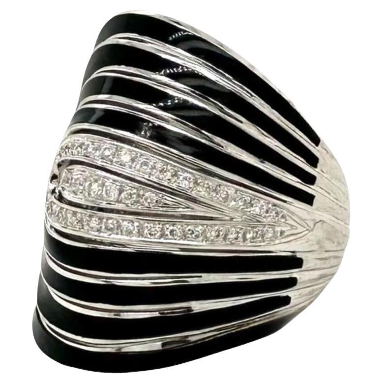 Roberto Coin Black Enamel And Diamond Cocktail Ring In 18K White Gold Size 7-8 For Sale