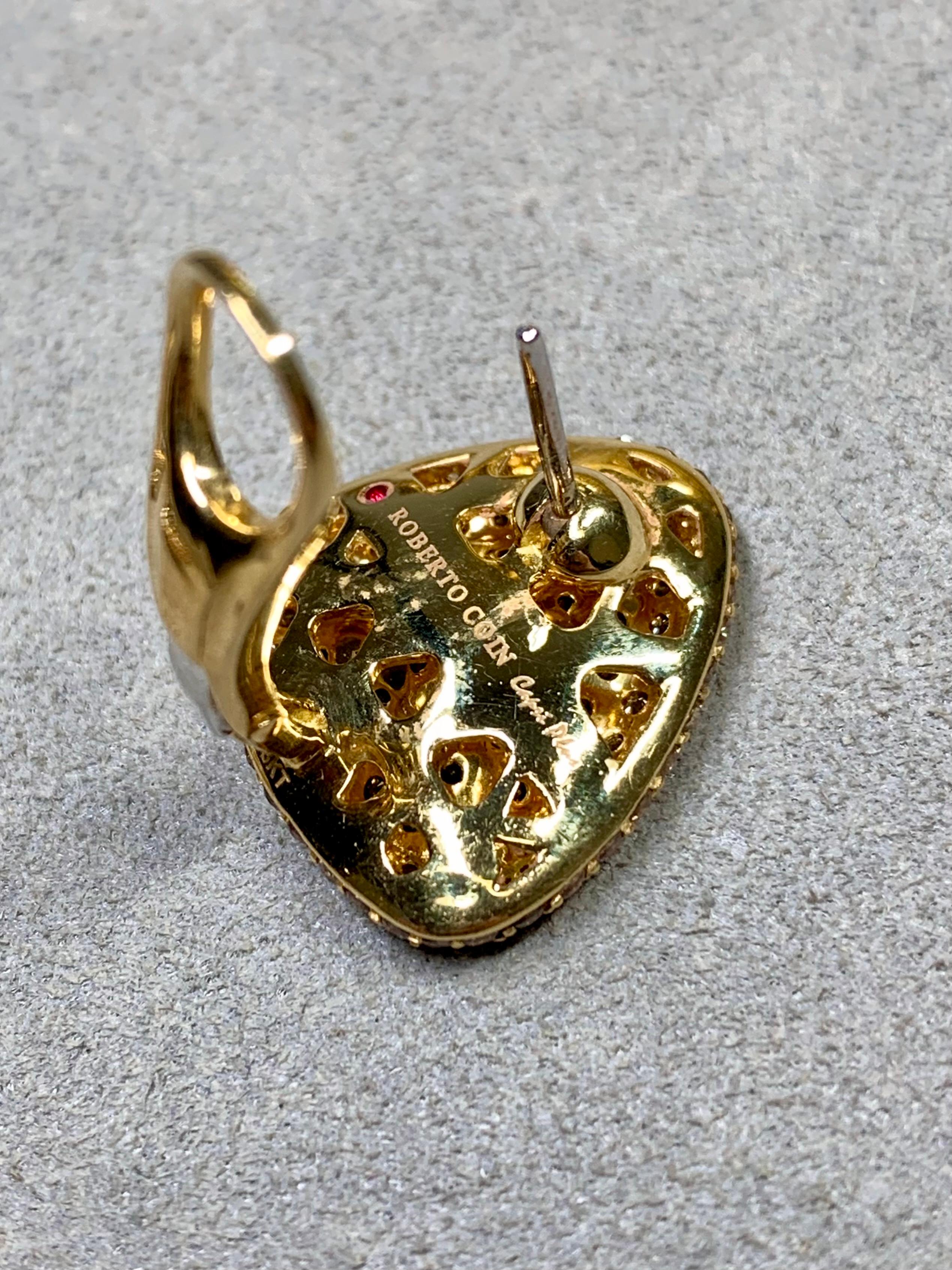 Roberto Coin Capri 18K Fancy Brown Diamond Angular Omega Back Huggie Orecchini In condizioni buone in vendita a Winter Springs, FL