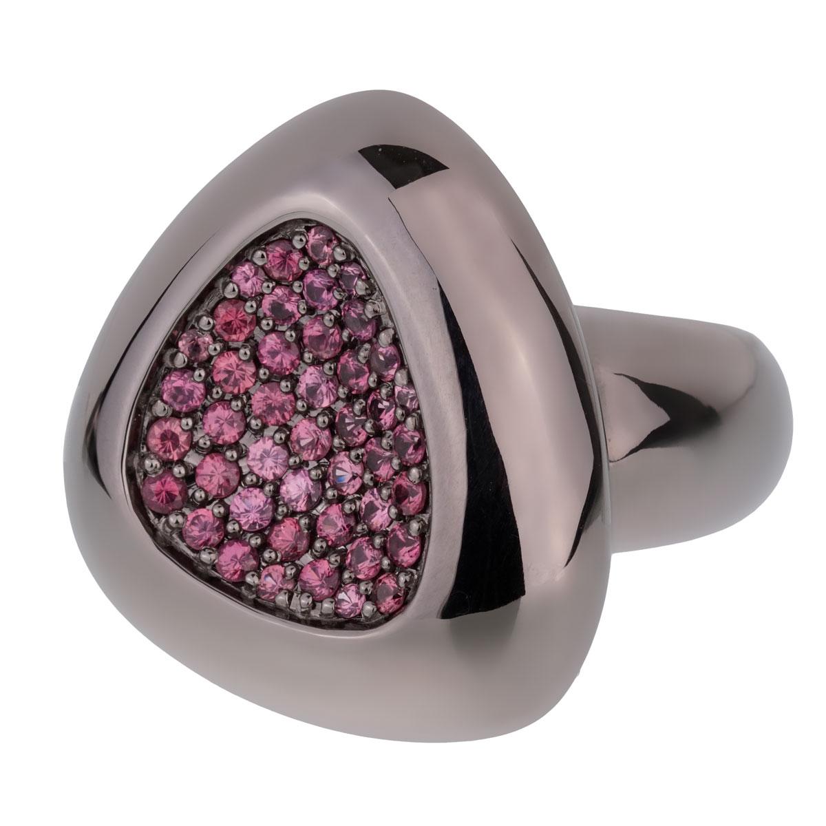 A chic Roberto Coin ring from the Capri Plus collection set with round pink sapphires in Silver plated Ruthenium for a stunning gun metal color. The ring measures a size 6 1/4