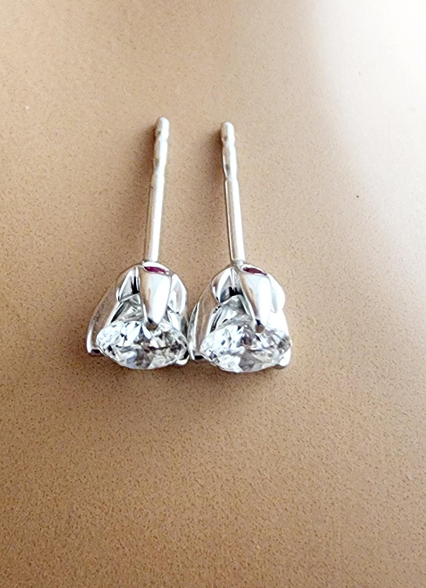 Round Cut Roberto Coin Cento 18K White Gold Diamond Stud Earrings 1.00cttw #20996 For Sale