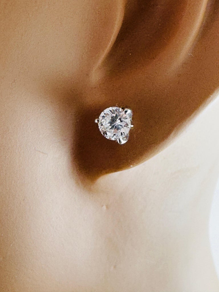 Boucles D'oreilles Clous En Or 18K Avec Diamants – 1,28 Carats – Coupe Ronde Brillante