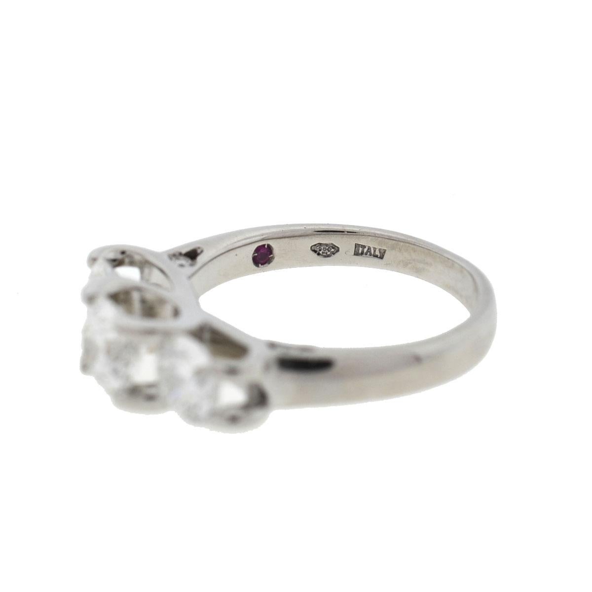 Roberto Coin Cento 18 Karat White Gold Diamond Three-Stone Engagement Ring In Excellent Condition In Boca Raton, FL