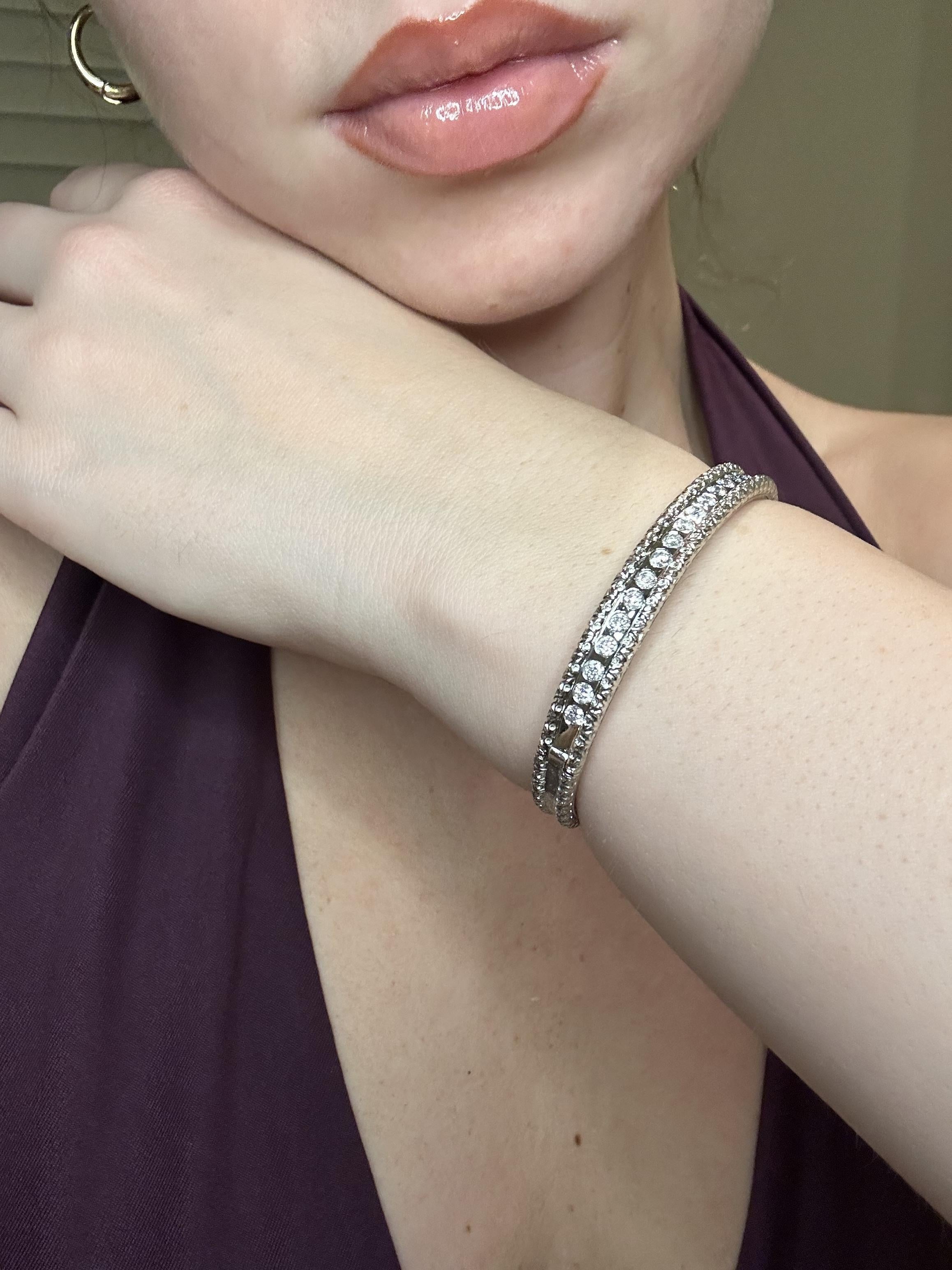Women's Roberto Coin Cento Collection 18K White Gold and Diamond Thin Bangle Bracelet