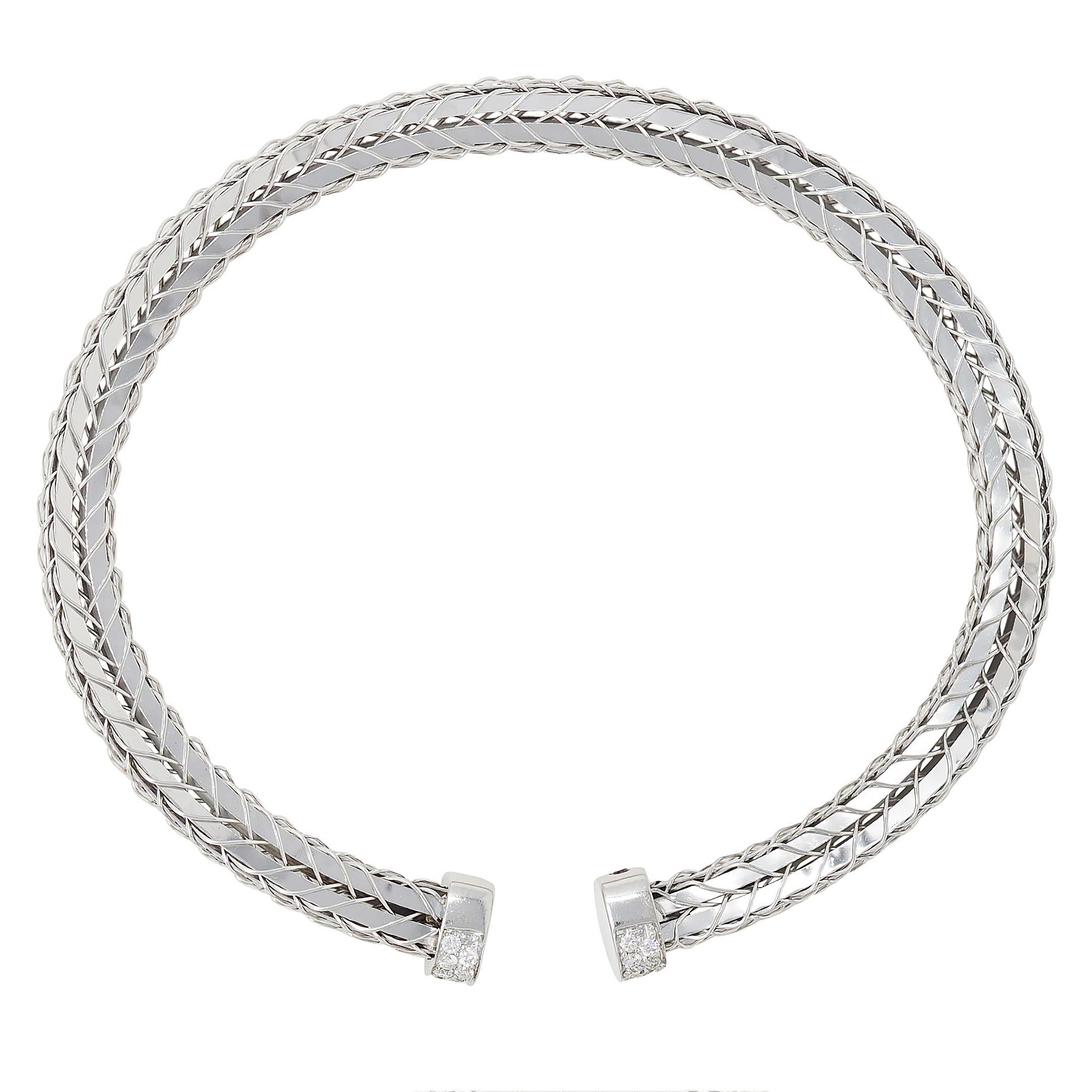 Roberto Coin Bracciale contemporaneo in oro bianco 18 carati con diamanti e intreccio di grano In condizioni ottime in vendita a Philadelphia, PA