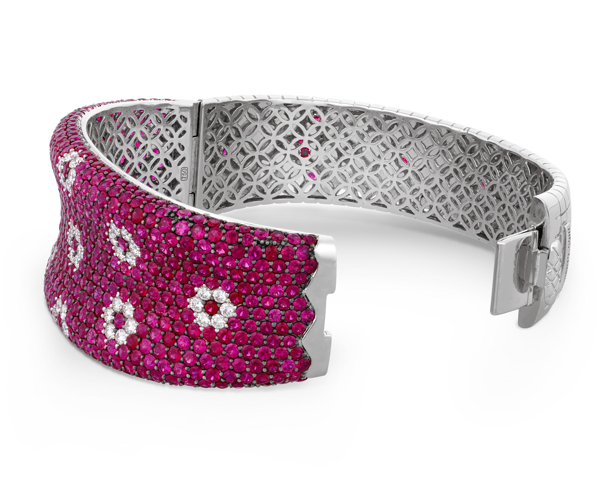 Pulsera Roberto Coin de diamantes y rubíes en Excelente estado para la venta en New Orleans, LA