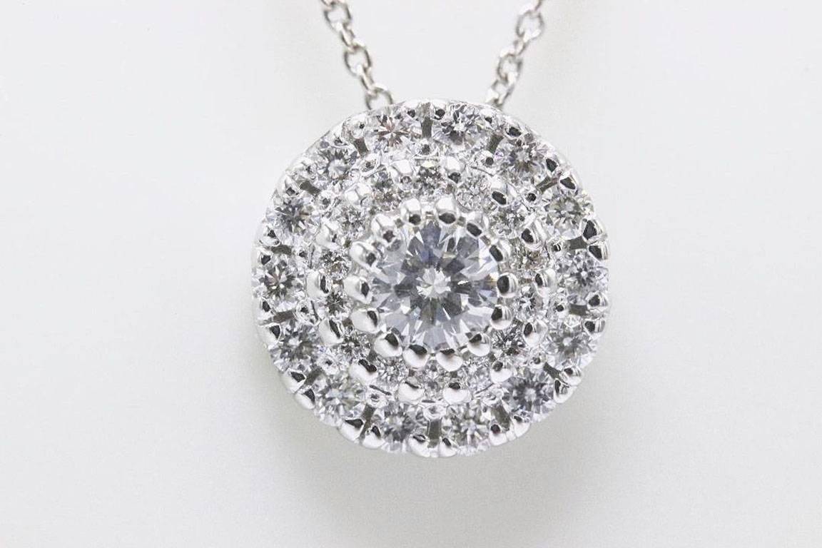 Women's Roberto Coin Diamond Classics Pendant Necklace in 18 Karat White Gold