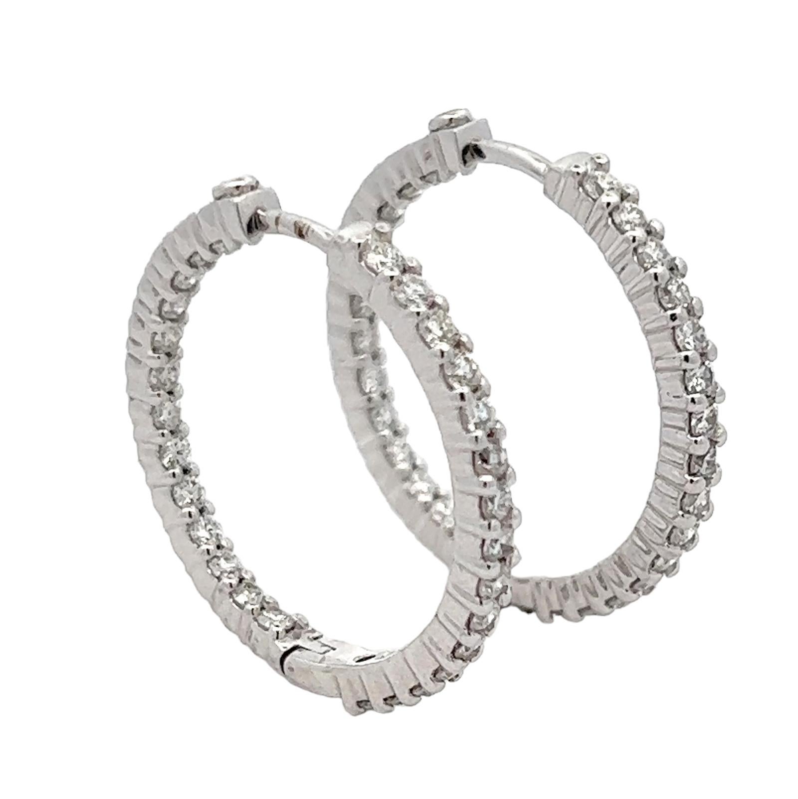 Roberto Coin Diamond In & Out Hoop Earrings 18 Karat White Gold  In Excellent Condition In Boca Raton, FL