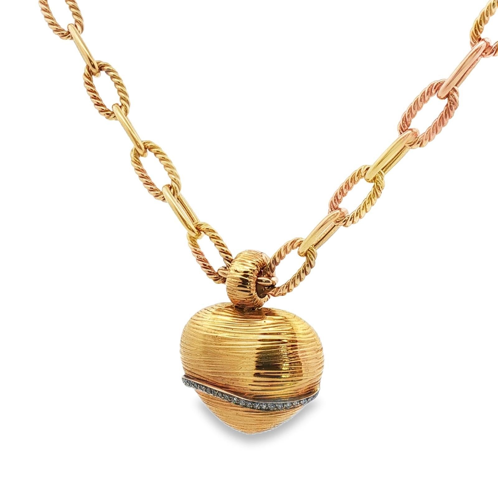 Roberto Coin - Collana con ciondolo a forma di cuore a soffietto in oro giallo 18 carati A Link In condizioni ottime a Boca Raton, FL