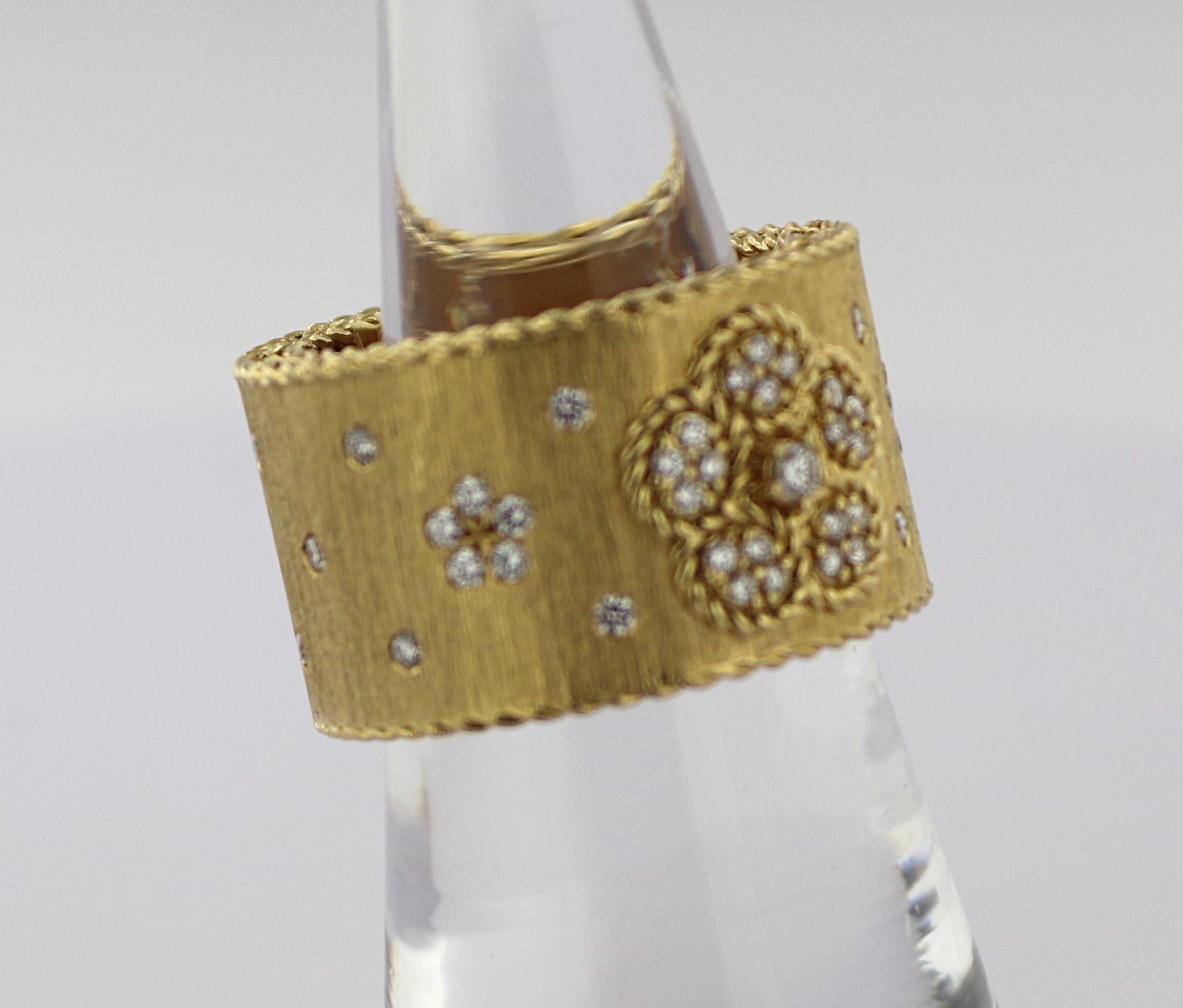 Roberto Coin Diamond, Ruby, 18k Yellow Gold “Daisy” Ring In Good Condition For Sale In Pleasant Hill, CA