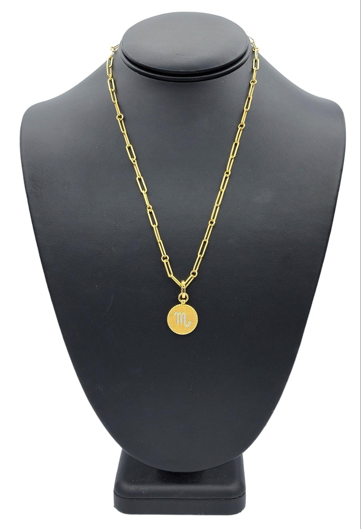 Roberto Coin Diamond Scorpio Zodiac Medallion Necklace in 18 Karat Yellow Gold For Sale 5