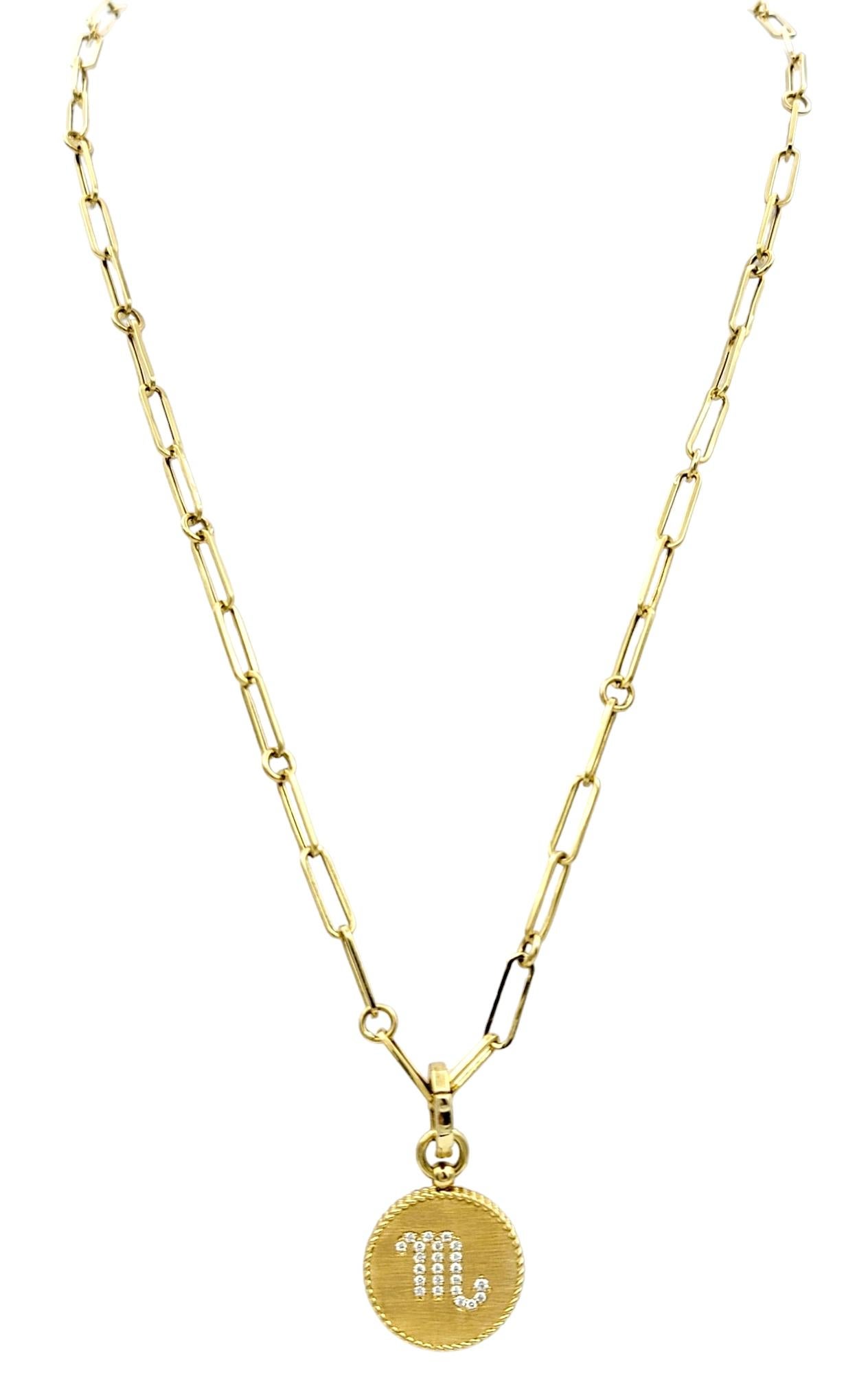 Roberto Coin Diamant Skorpion Zodiac Medaillon Halskette in 18 Karat Gelbgold (Zeitgenössisch)