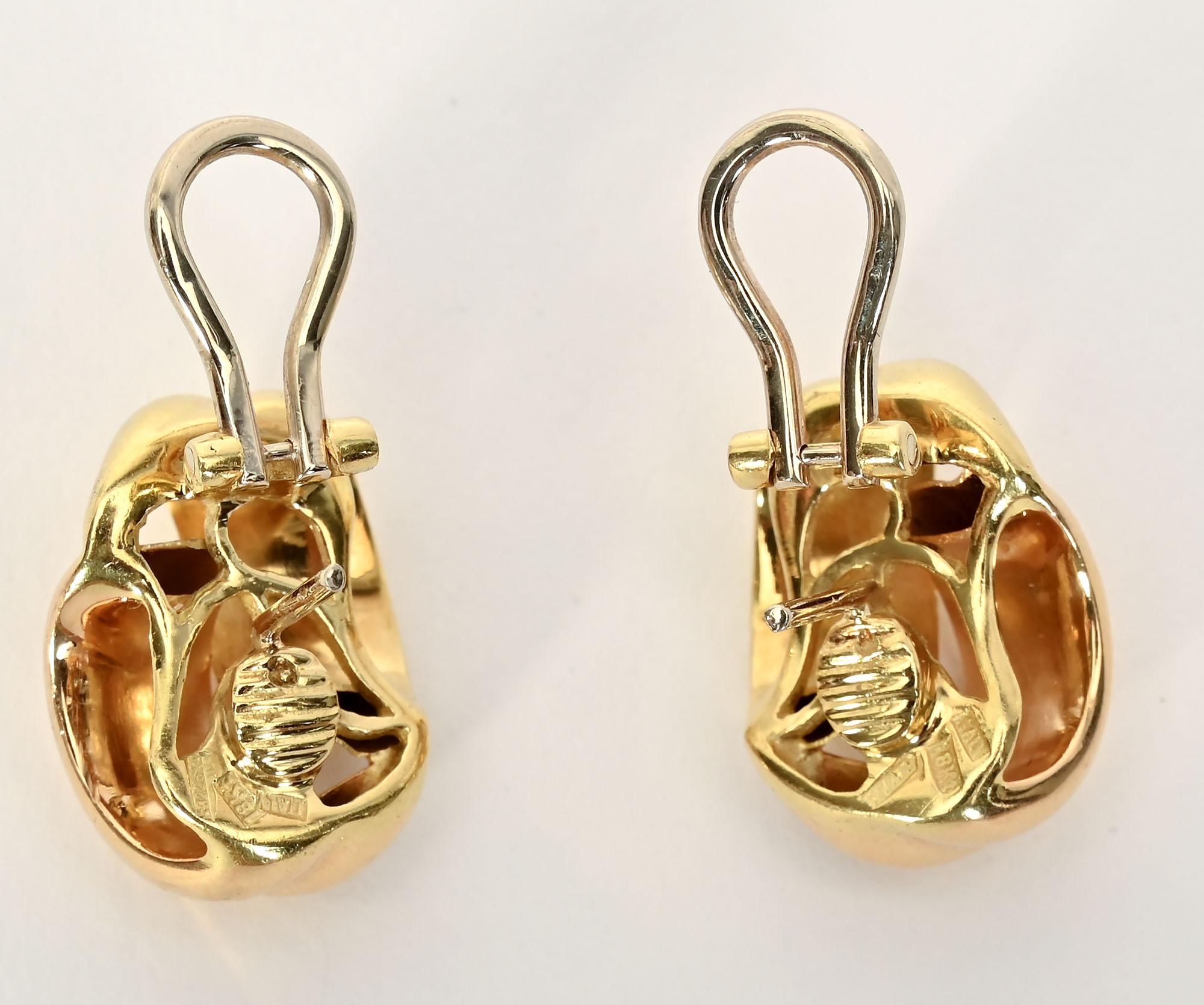 Women's or Men's Roberto  Coin Double Loop Earrings