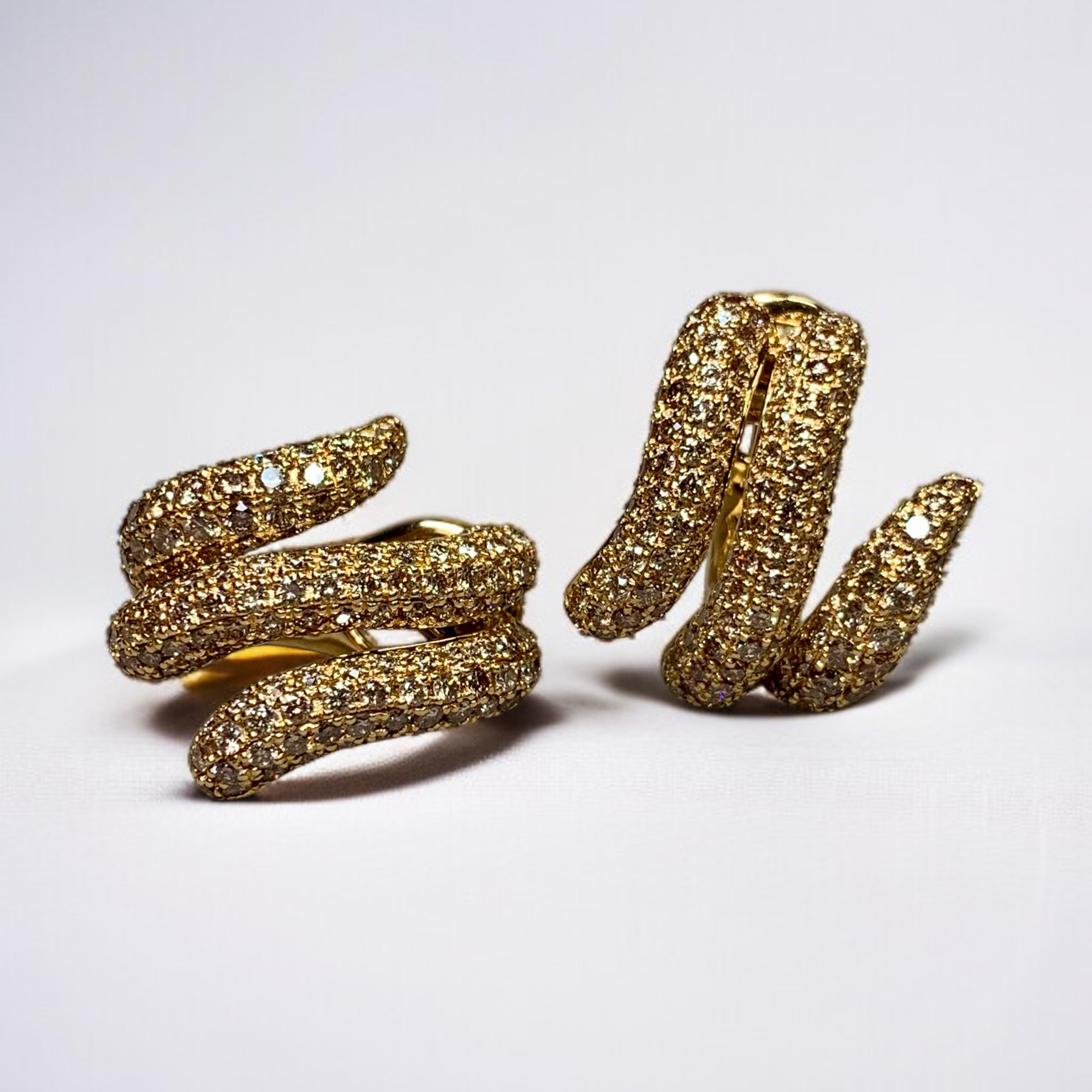 Round Cut Roberto Coin Fancy Brown Pavé Diamond Coil Omega Back Huggie Earrings 4ctw For Sale