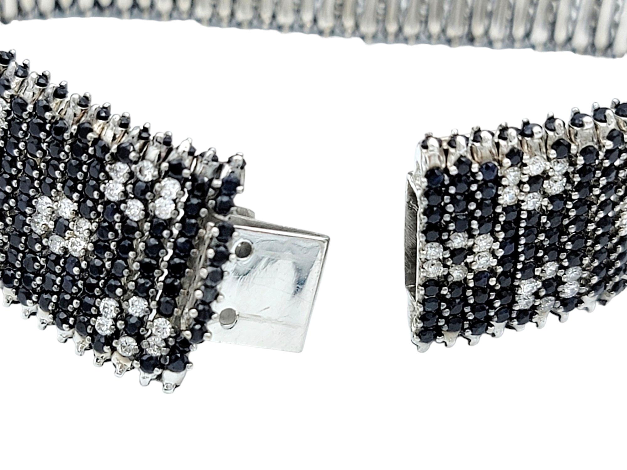 Roberto Coin Bracelet Fantasia en or blanc 18 carats avec diamants et saphirs bleus en vente 1