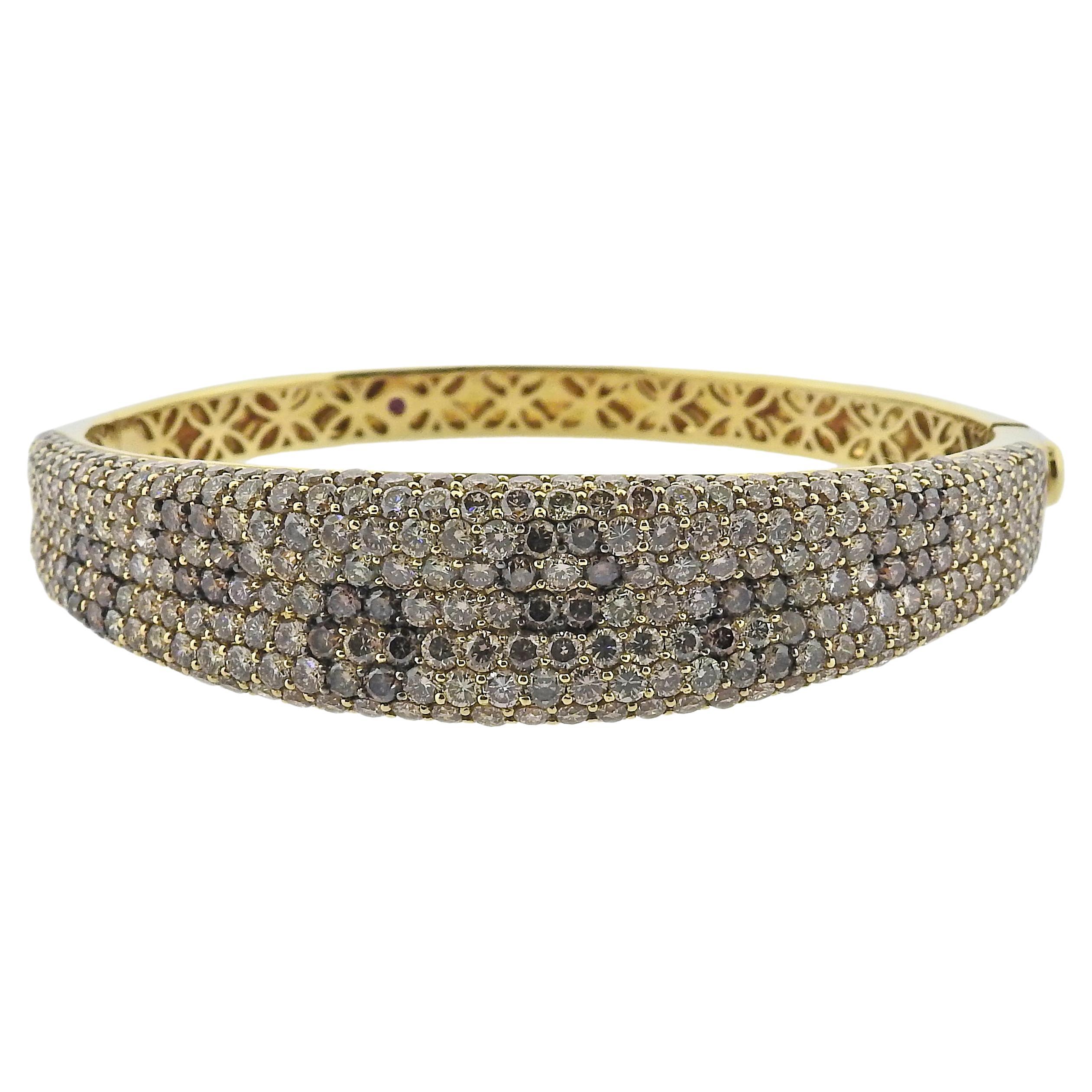 Roberto Coin Fantasia Fancy Diamond Flower Gold Bangle Bracelet For Sale