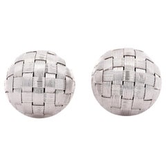 Pendientes Appassionata de oro blanco de 18 quilates y forma redonda esmerilada de Roberto Coin