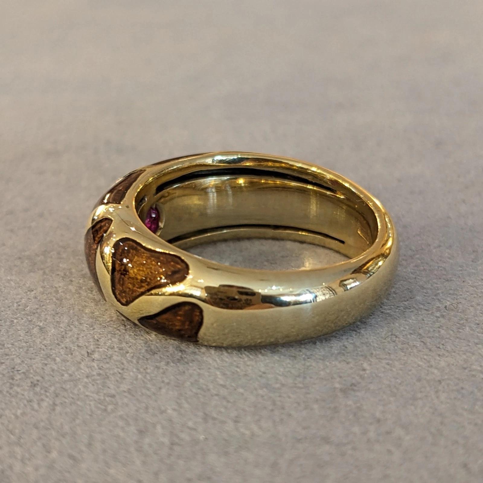 Roberto Coin Giraffe Enamel Ring in 18k Yellow Gold Damen im Angebot