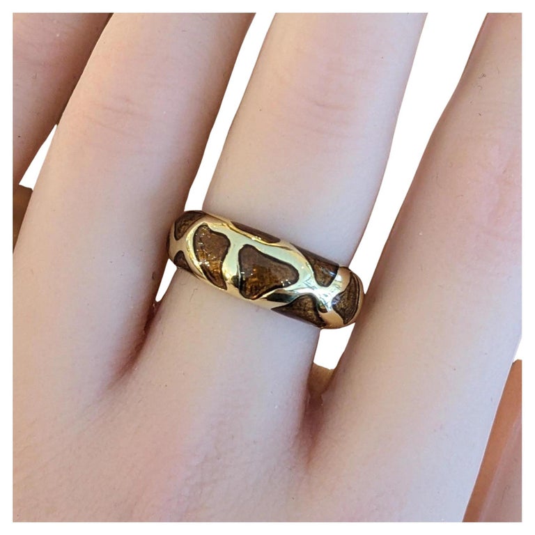 Roberto Coin Giraffe Enamel Ring in 18k Yellow Gold at 1stDibs