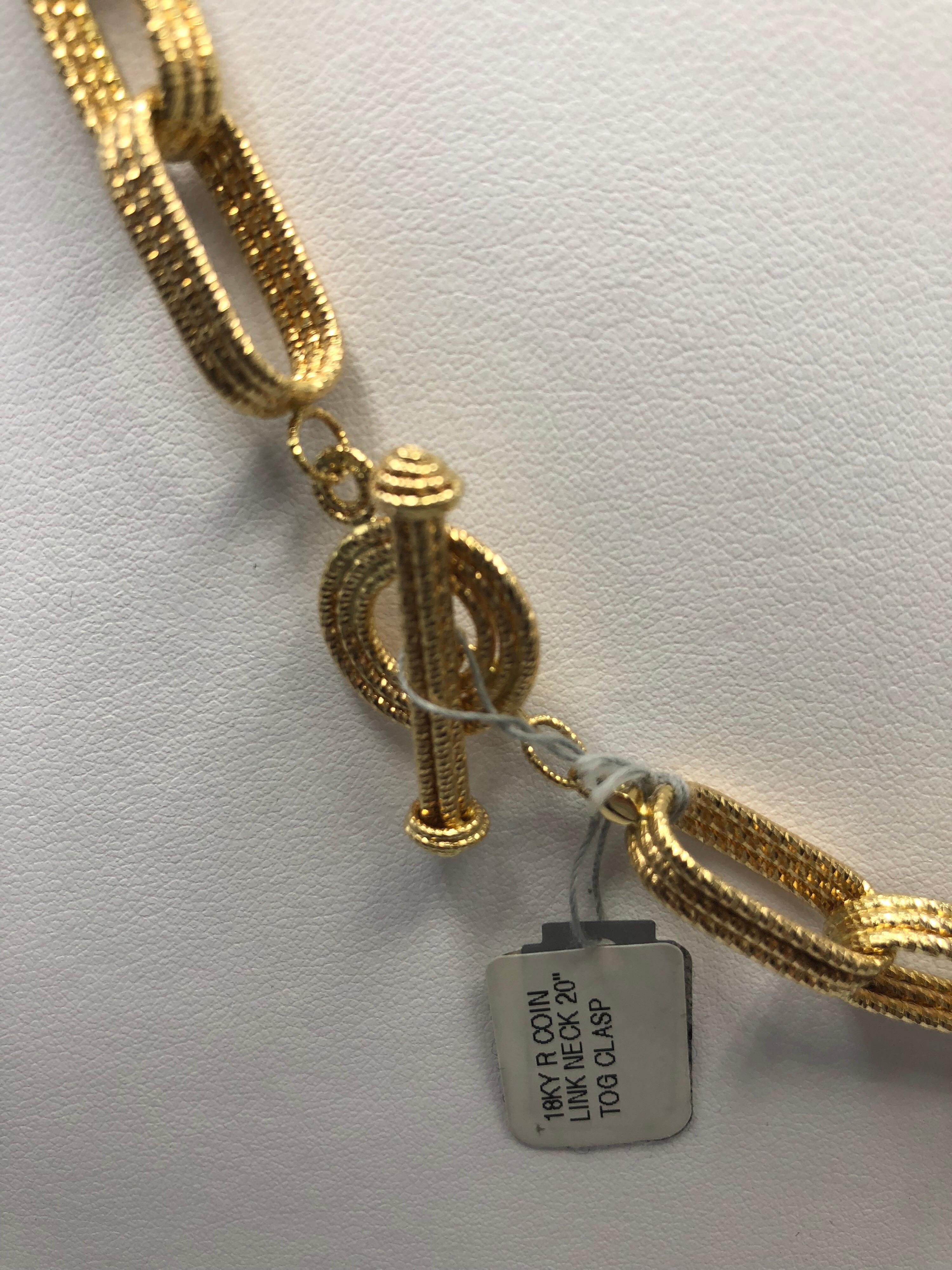 Contemporary Roberto Coin Gold Chain Link Necklace